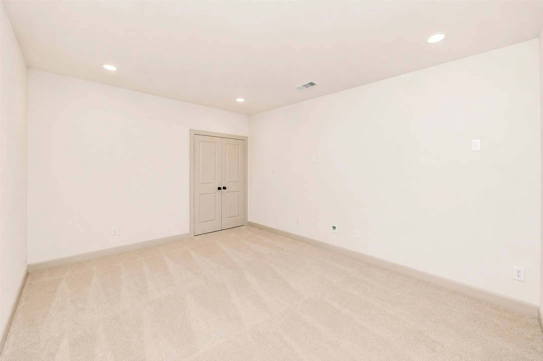 Single Family Residence For Rent in Collin County , 320 Walker Parkway, Celina, Texas 75009, 4 Bedroom, 4 Bathroom, 2 Garage spaces, 2,989 Sqft, built in 2026, mls#21360412, Real Estate Agent in Celina, Homes For Rent in Collin county, Homes For Rent in Celina, Realtor in Celina Texas, Real Estate Brokerage Independent Realty Texas, Luminita Cordes Realtor