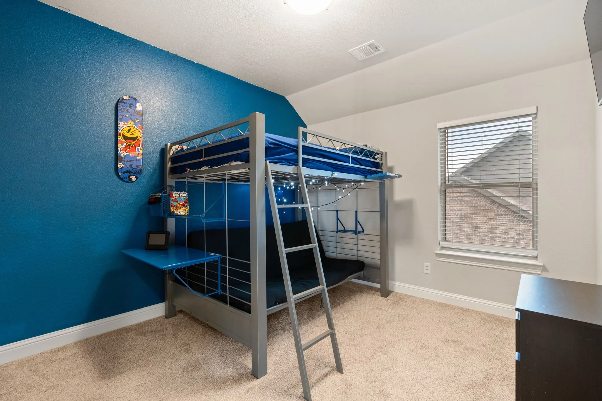 Single Family Residence For Rent in Ellis County , 225 Lariat Trail, Waxahachie, Texas 75165, 4 Bedroom, 3 Bathroom, 2 Garage spaces, 2,506 Sqft, built in 2020, mls#21360419, Real Estate Agent in Waxahachie, Homes For Rent in Ellis county, Homes For Rent in Waxahachie, Realtor in Waxahachie Texas, Real Estate Brokerage Independent Realty Texas, Luminita Cordes Realtor