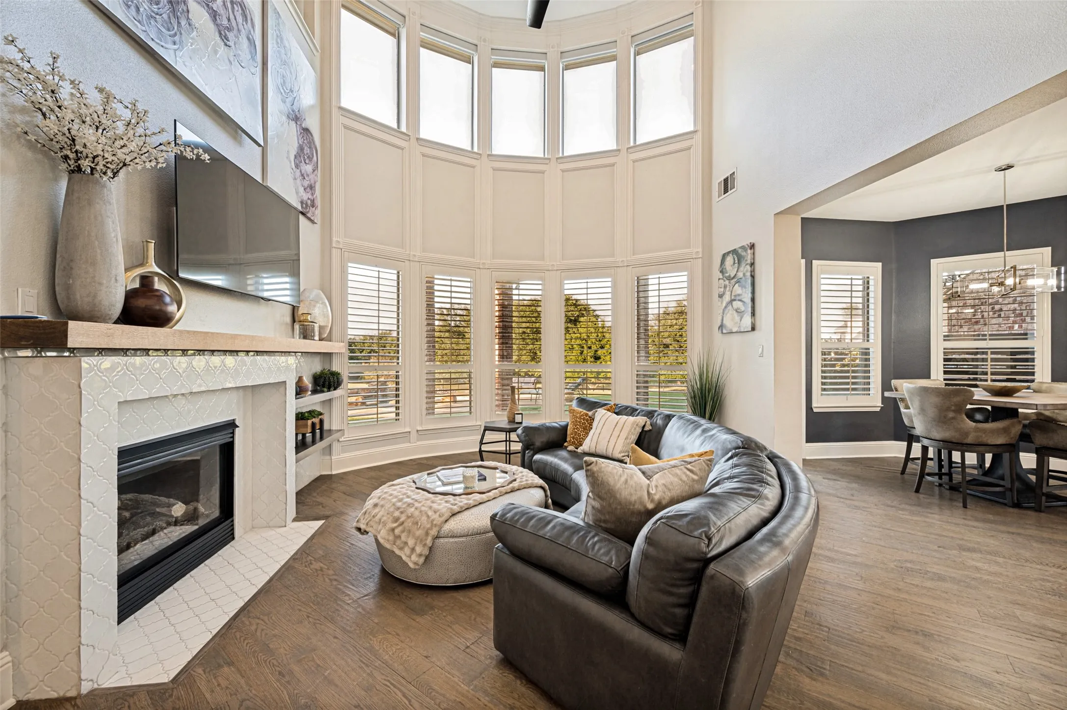 Single Family Residence For Sale in Collin County , 2821 WINDING CREEK Road, Prosper, Texas 75078, 5 Bedroom, 5 Bathroom, 3 Garage spaces, 4,418 Sqft, built in 1999, mls#21338174, Real Estate Agent in Prosper, Homes For Sale in Collin county, Homes For Sale in Prosper, Realtor in Prosper Texas, Real Estate Brokerage Independent Realty Texas, Luminita Cordes Realtor