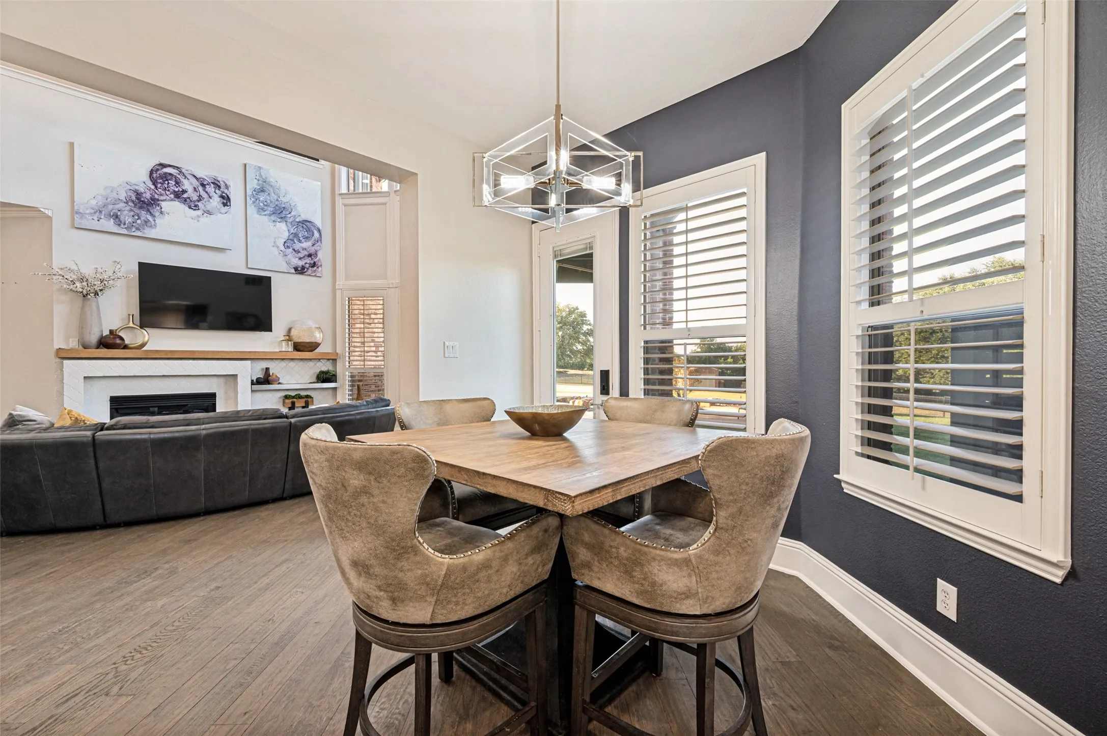 Single Family Residence For Sale in Collin County , 2821 WINDING CREEK Road, Prosper, Texas 75078, 5 Bedroom, 5 Bathroom, 3 Garage spaces, 4,418 Sqft, built in 1999, mls#21338174, Real Estate Agent in Prosper, Homes For Sale in Collin county, Homes For Sale in Prosper, Realtor in Prosper Texas, Real Estate Brokerage Independent Realty Texas, Luminita Cordes Realtor