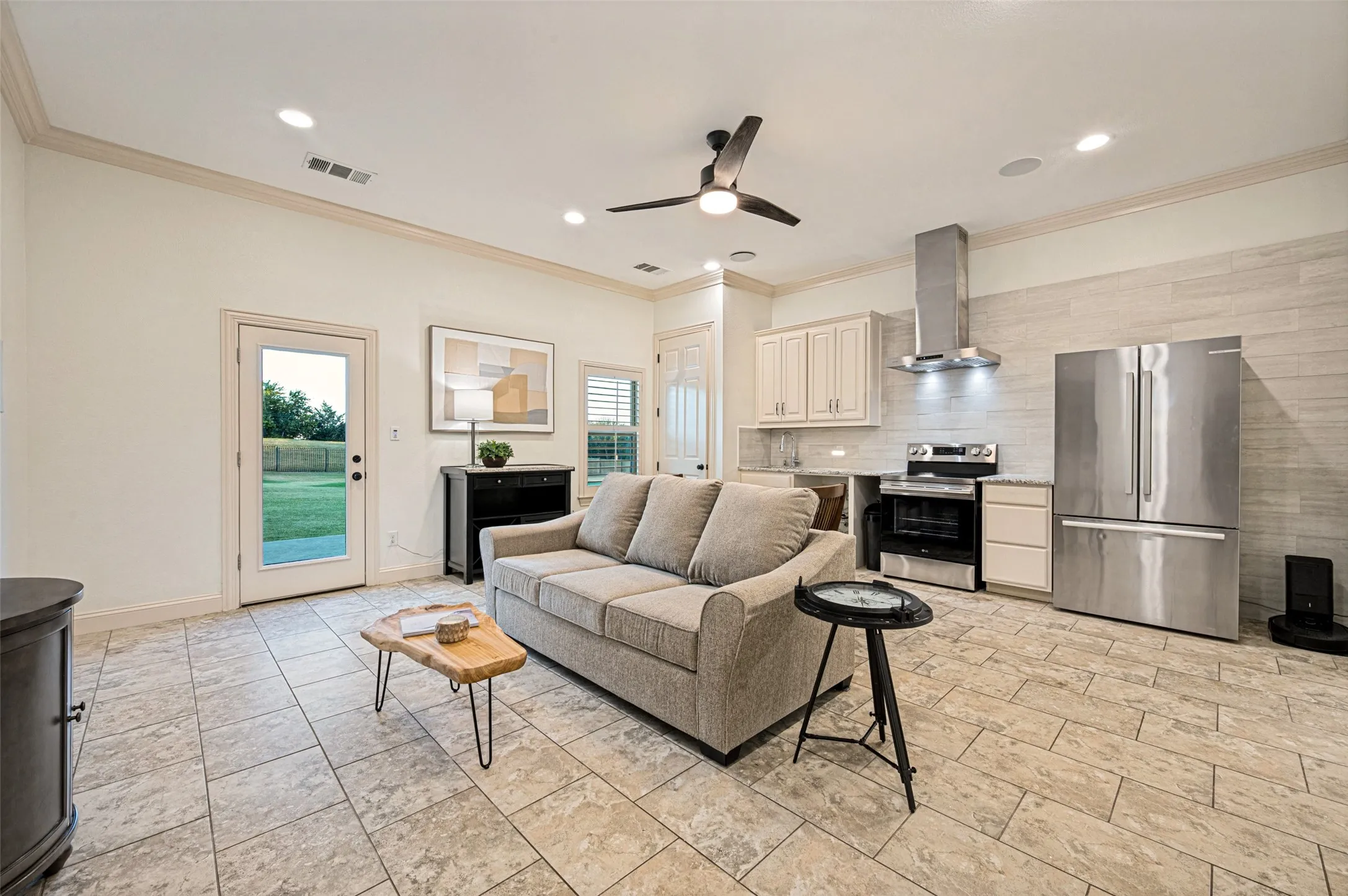 Single Family Residence For Sale in Collin County , 2821 WINDING CREEK Road, Prosper, Texas 75078, 5 Bedroom, 5 Bathroom, 3 Garage spaces, 4,418 Sqft, built in 1999, mls#21338174, Real Estate Agent in Prosper, Homes For Sale in Collin county, Homes For Sale in Prosper, Realtor in Prosper Texas, Real Estate Brokerage Independent Realty Texas, Luminita Cordes Realtor