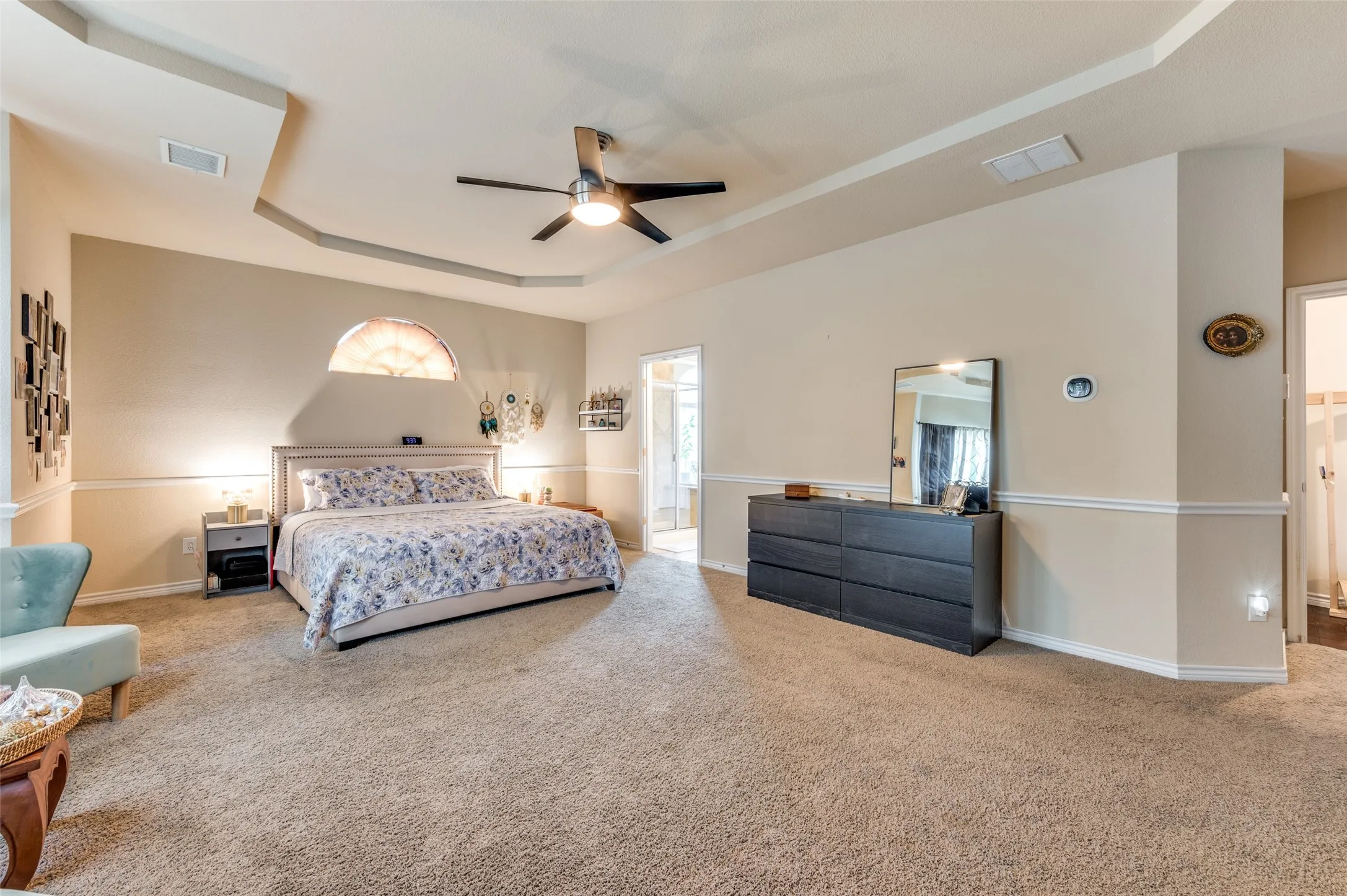 Single Family Residence For Sale in Collin County , 314 Trakehner Trail, Celina, Texas 75009, 5 Bedroom, 4 Bathroom, 2 Garage spaces, 4,418 Sqft, built in 2013, mls#21328186, Real Estate Agent in Celina, Homes For Sale in Collin county, Homes For Sale in Celina, Realtor in Celina Texas, Real Estate Brokerage Independent Realty Texas, Luminita Cordes Realtor