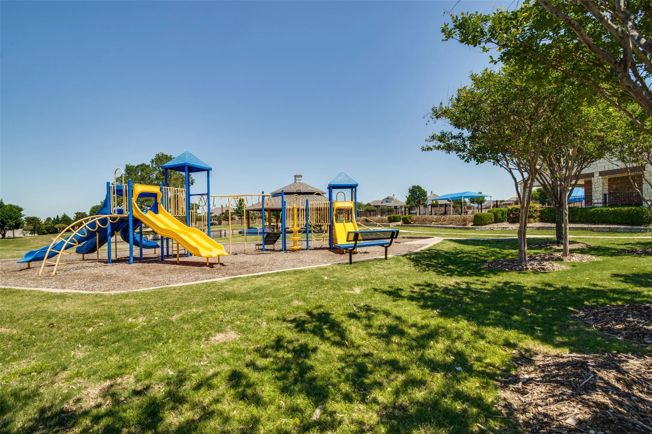 Single Family Residence For Sale in Collin County , 314 Trakehner Trail, Celina, Texas 75009, 5 Bedroom, 4 Bathroom, 2 Garage spaces, 4,418 Sqft, built in 2013, mls#21328186, Real Estate Agent in Celina, Homes For Sale in Collin county, Homes For Sale in Celina, Realtor in Celina Texas, Real Estate Brokerage Independent Realty Texas, Luminita Cordes Realtor