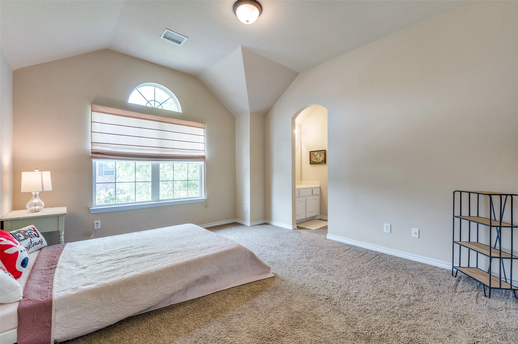 Single Family Residence For Sale in Collin County , 314 Trakehner Trail, Celina, Texas 75009, 5 Bedroom, 4 Bathroom, 2 Garage spaces, 4,418 Sqft, built in 2013, mls#21328186, Real Estate Agent in Celina, Homes For Sale in Collin county, Homes For Sale in Celina, Realtor in Celina Texas, Real Estate Brokerage Independent Realty Texas, Luminita Cordes Realtor
