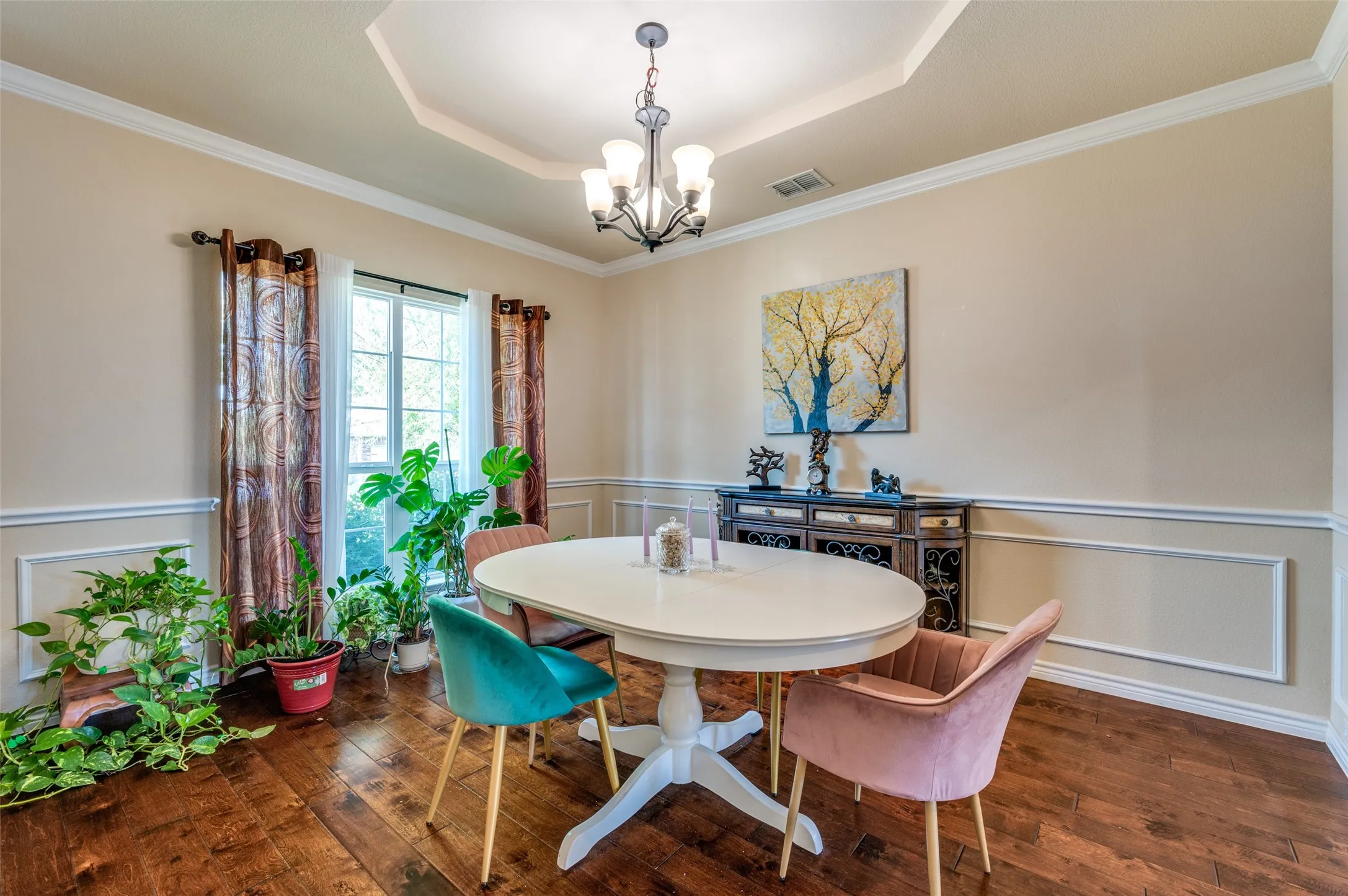 Single Family Residence For Sale in Collin County , 314 Trakehner Trail, Celina, Texas 75009, 5 Bedroom, 4 Bathroom, 2 Garage spaces, 4,418 Sqft, built in 2013, mls#21328186, Real Estate Agent in Celina, Homes For Sale in Collin county, Homes For Sale in Celina, Realtor in Celina Texas, Real Estate Brokerage Independent Realty Texas, Luminita Cordes Realtor
