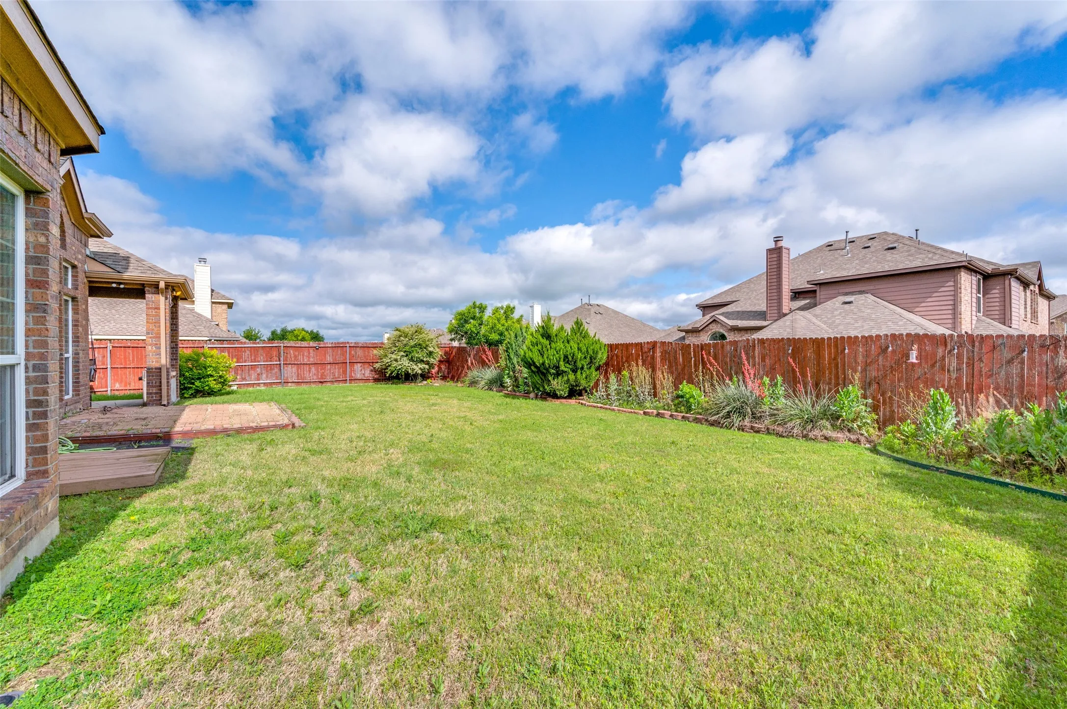 Single Family Residence For Sale in Collin County , 314 Trakehner Trail, Celina, Texas 75009, 5 Bedroom, 4 Bathroom, 2 Garage spaces, 4,418 Sqft, built in 2013, mls#21328186, Real Estate Agent in Celina, Homes For Sale in Collin county, Homes For Sale in Celina, Realtor in Celina Texas, Real Estate Brokerage Independent Realty Texas, Luminita Cordes Realtor