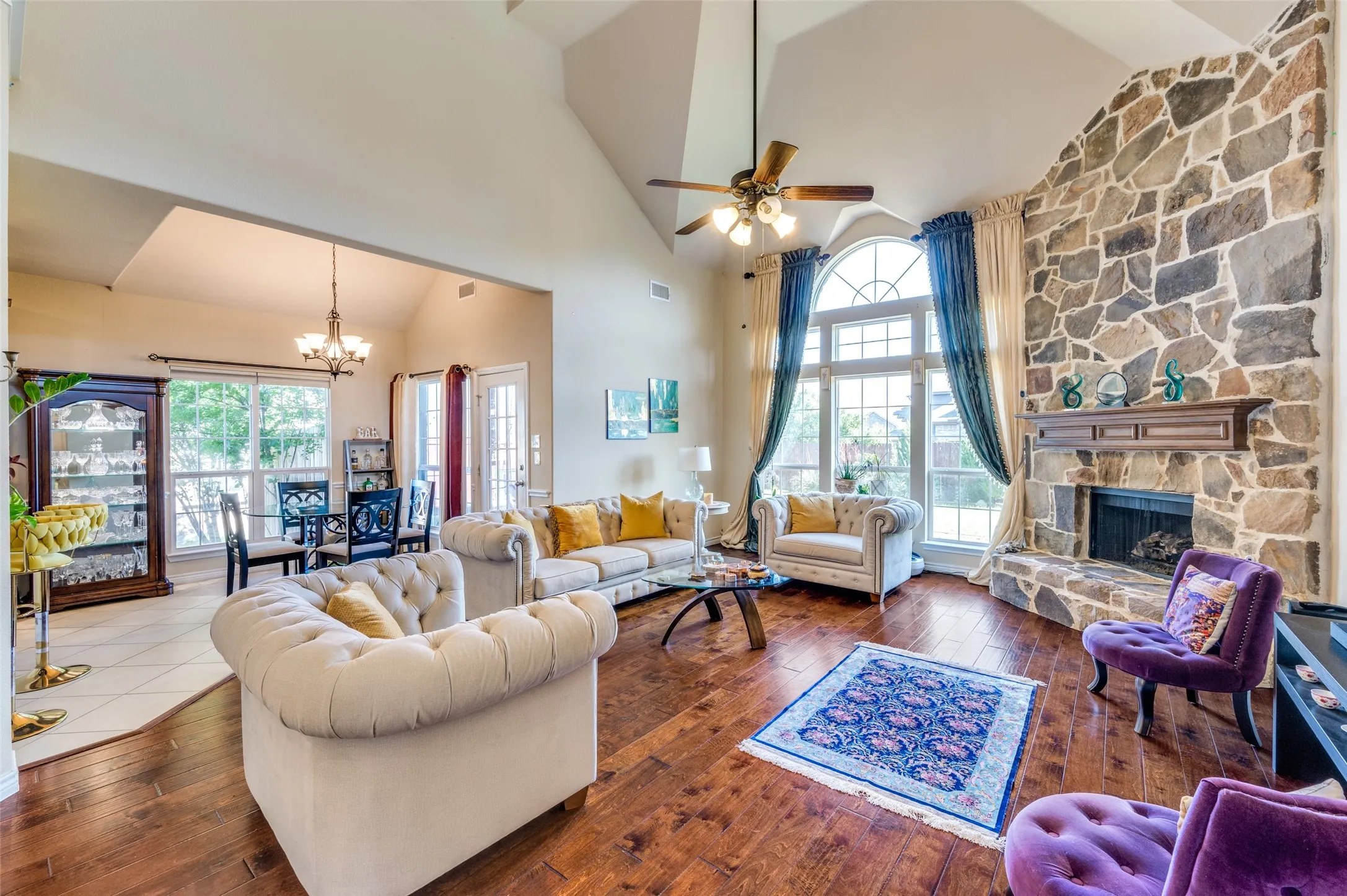 Single Family Residence For Sale in Collin County , 314 Trakehner Trail, Celina, Texas 75009, 5 Bedroom, 4 Bathroom, 2 Garage spaces, 4,418 Sqft, built in 2013, mls#21328186, Real Estate Agent in Celina, Homes For Sale in Collin county, Homes For Sale in Celina, Realtor in Celina Texas, Real Estate Brokerage Independent Realty Texas, Luminita Cordes Realtor