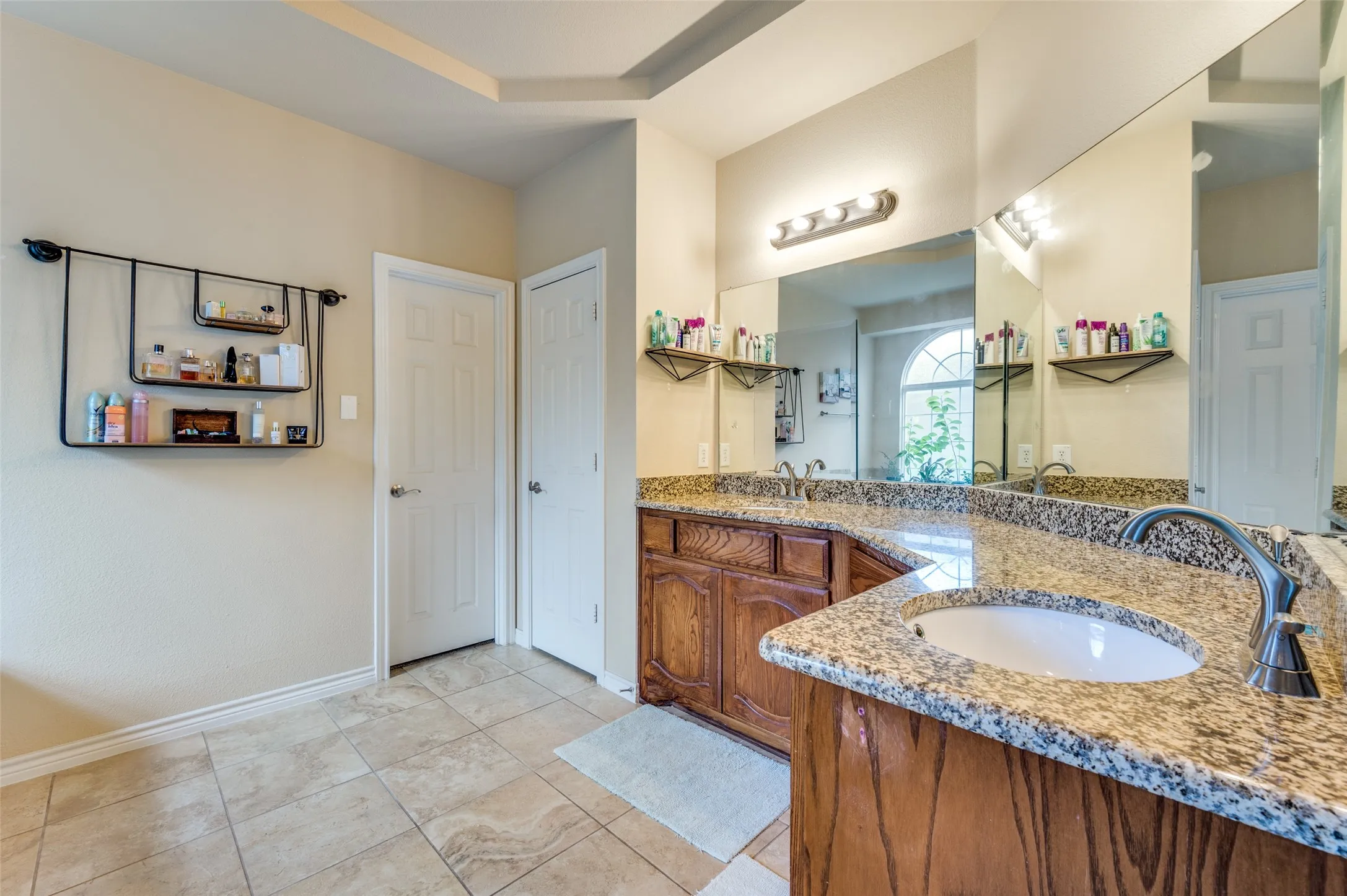 Single Family Residence For Sale in Collin County , 314 Trakehner Trail, Celina, Texas 75009, 5 Bedroom, 4 Bathroom, 2 Garage spaces, 4,418 Sqft, built in 2013, mls#21328186, Real Estate Agent in Celina, Homes For Sale in Collin county, Homes For Sale in Celina, Realtor in Celina Texas, Real Estate Brokerage Independent Realty Texas, Luminita Cordes Realtor