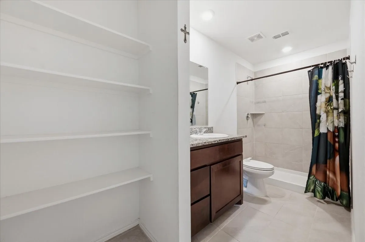 Single Family Residence For Sale in Ellis County , 431 Corsair Way, Ferris, Texas 75125, 4 Bedroom, 2 Bathroom, Garage spaces, 1,366 Sqft, built in 2023, mls#21360440, Real Estate Agent in Ferris, Homes For Sale in Ellis county, Homes For Sale in Ferris, Realtor in Ferris Texas, Real Estate Brokerage Independent Realty Texas, Luminita Cordes Realtor
