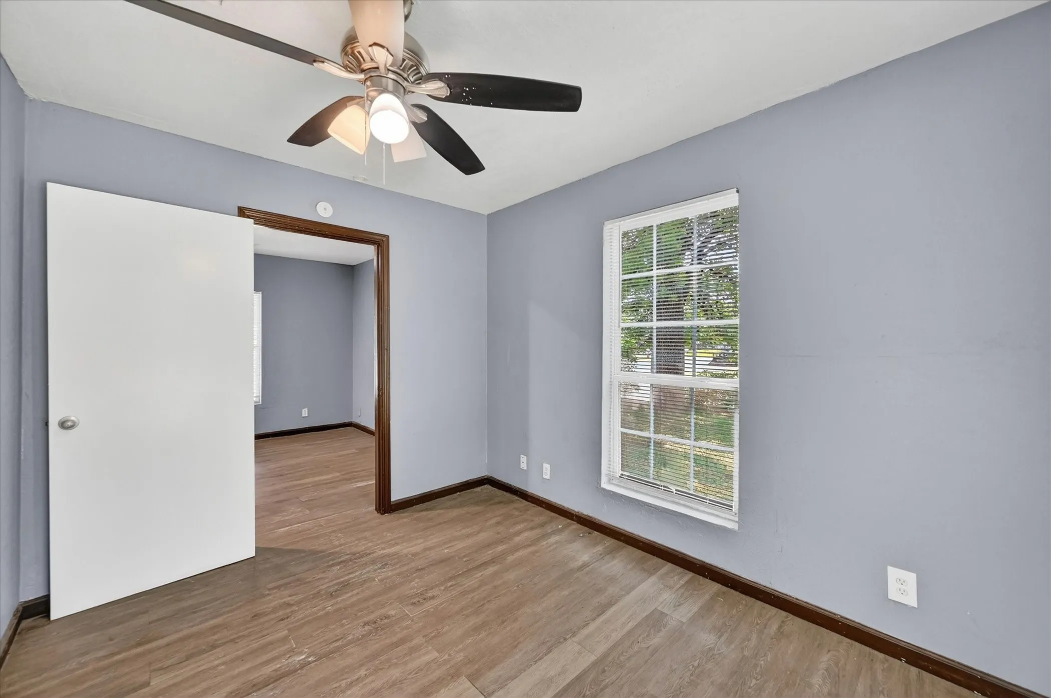 Single Family Residence For Rent in Johnson County , 601 Royal Street, Cleburne, Texas 76031, 1 Bedroom, 1 Bathroom, Garage spaces, 720 Sqft, built in 1986, mls#21360446, Real Estate Agent in Cleburne, Homes For Rent in Johnson county, Homes For Rent in Cleburne, Realtor in Cleburne Texas, Real Estate Brokerage Independent Realty Texas, Luminita Cordes Realtor