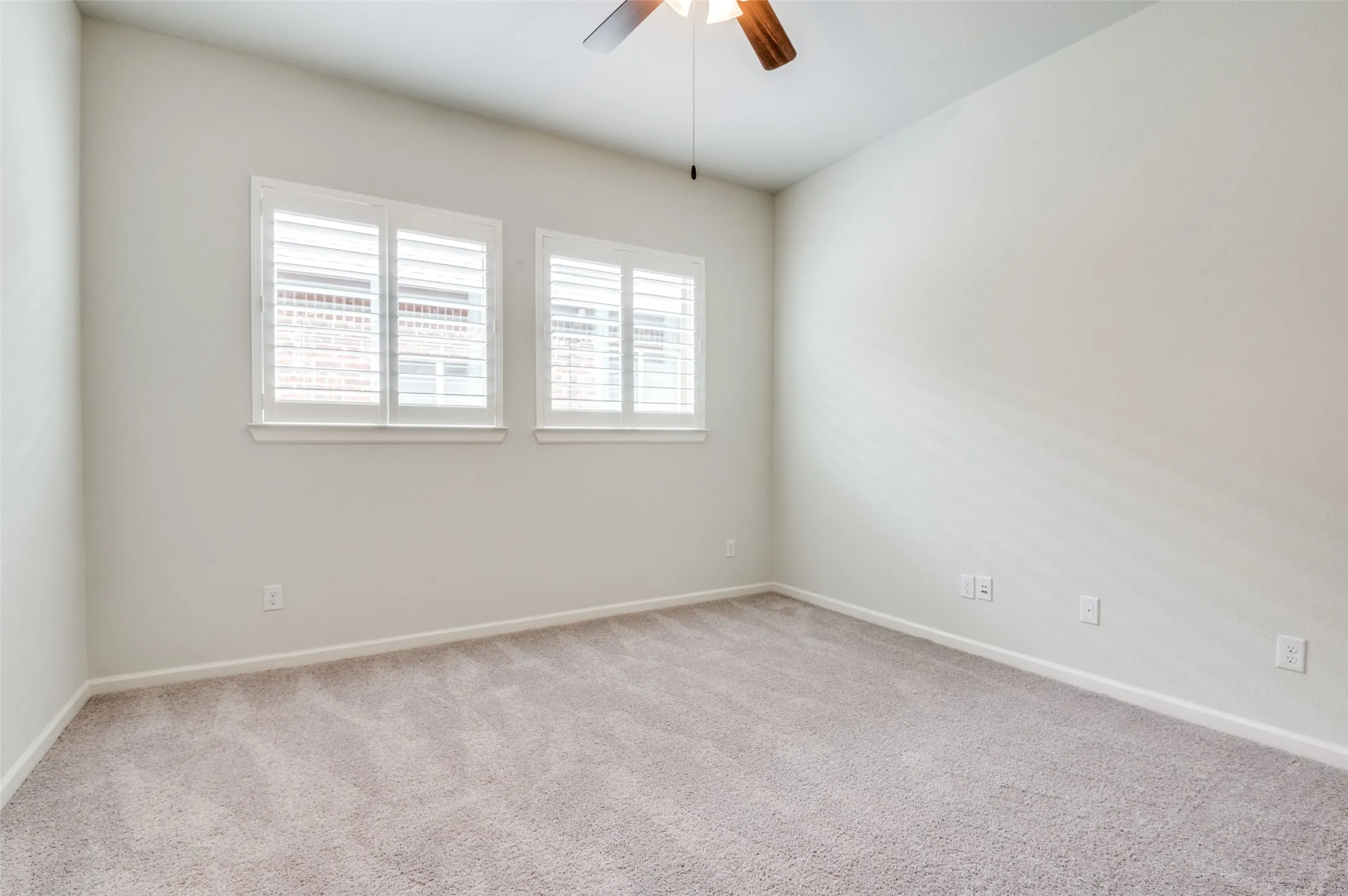 Single Family Residence For Rent in Tarrant County , 1407 Lone Eagle Way, Arlington, Texas 76005, 4 Bedroom, 3 Bathroom, 3 Garage spaces, 2,709 Sqft, built in 2019, mls#21360447, Real Estate Agent in Arlington, Homes For Rent in Tarrant county, Homes For Rent in Arlington, Realtor in Arlington Texas, Real Estate Brokerage Independent Realty Texas, Luminita Cordes Realtor