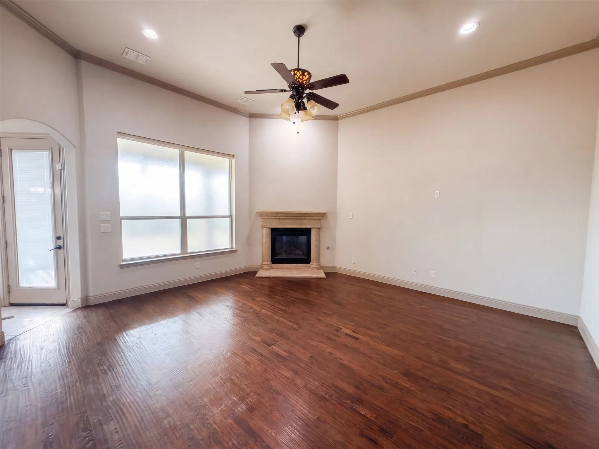 Single Family Residence For Sale in Collin County , 1502 Northwood Drive, Wylie, Texas 75098, 5 Bedroom, 4 Bathroom, 3 Garage spaces, 3,892 Sqft, built in 2014, mls#21360462, Real Estate Agent in Wylie, Homes For Sale in Collin county, Homes For Sale in Wylie, Realtor in Wylie Texas, Real Estate Brokerage Independent Realty Texas, Luminita Cordes Realtor