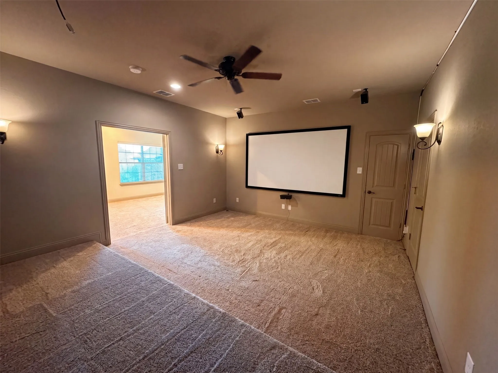 Single Family Residence For Sale in Collin County , 1502 Northwood Drive, Wylie, Texas 75098, 5 Bedroom, 4 Bathroom, 3 Garage spaces, 3,892 Sqft, built in 2014, mls#21360462, Real Estate Agent in Wylie, Homes For Sale in Collin county, Homes For Sale in Wylie, Realtor in Wylie Texas, Real Estate Brokerage Independent Realty Texas, Luminita Cordes Realtor
