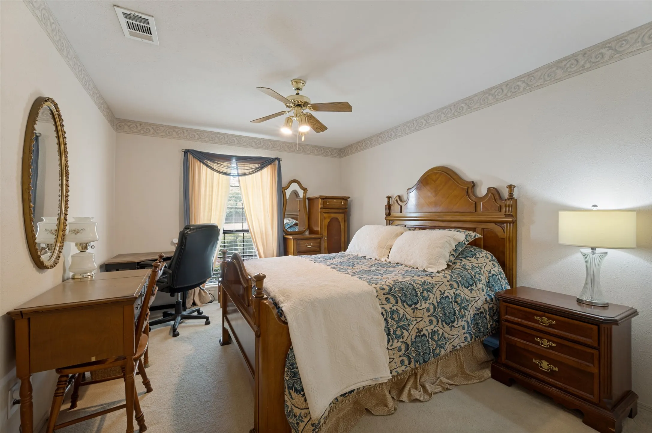 Single Family Residence For Sale in Dallas County , 206 Carolina Court, Coppell, Texas 75019, 3 Bedroom, 2 Bathroom, 2 Garage spaces, 2,041 Sqft, built in 1985, mls#21358150, Real Estate Agent in Coppell, Homes For Sale in Dallas county, Homes For Sale in Coppell, Realtor in Coppell Texas, Real Estate Brokerage Independent Realty Texas, Luminita Cordes Realtor