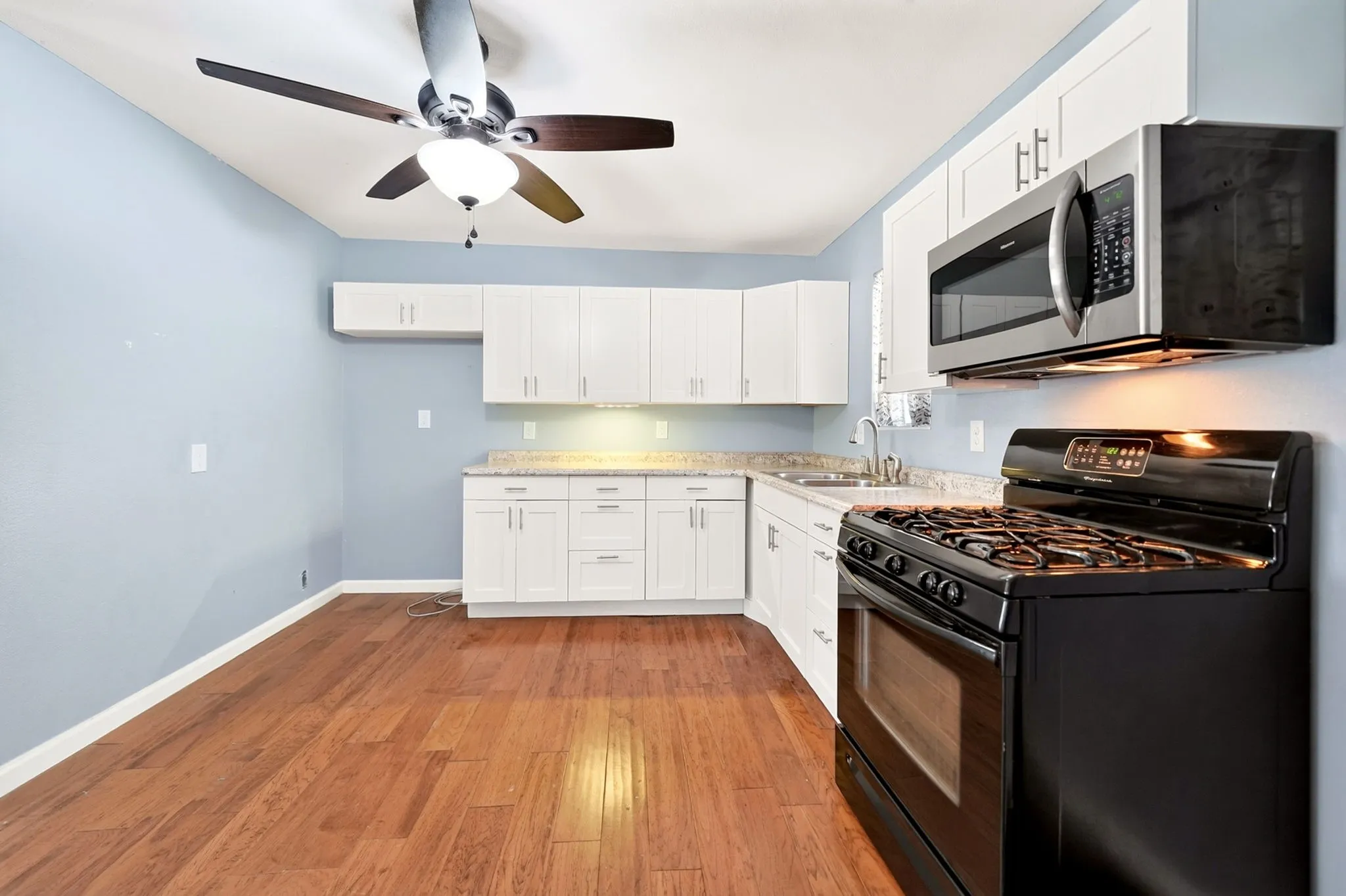Single Family Residence For Sale in Hunt County , 2601 Crestridge, Caddo Mills, Texas 75135, 2 Bedroom, 1 Bathroom, Garage spaces, 972 Sqft, built in 1980, mls#21360463, Real Estate Agent in Caddo Mills, Homes For Sale in Hunt county, Homes For Sale in Caddo Mills, Realtor in Caddo Mills Texas, Real Estate Brokerage Independent Realty Texas, Luminita Cordes Realtor