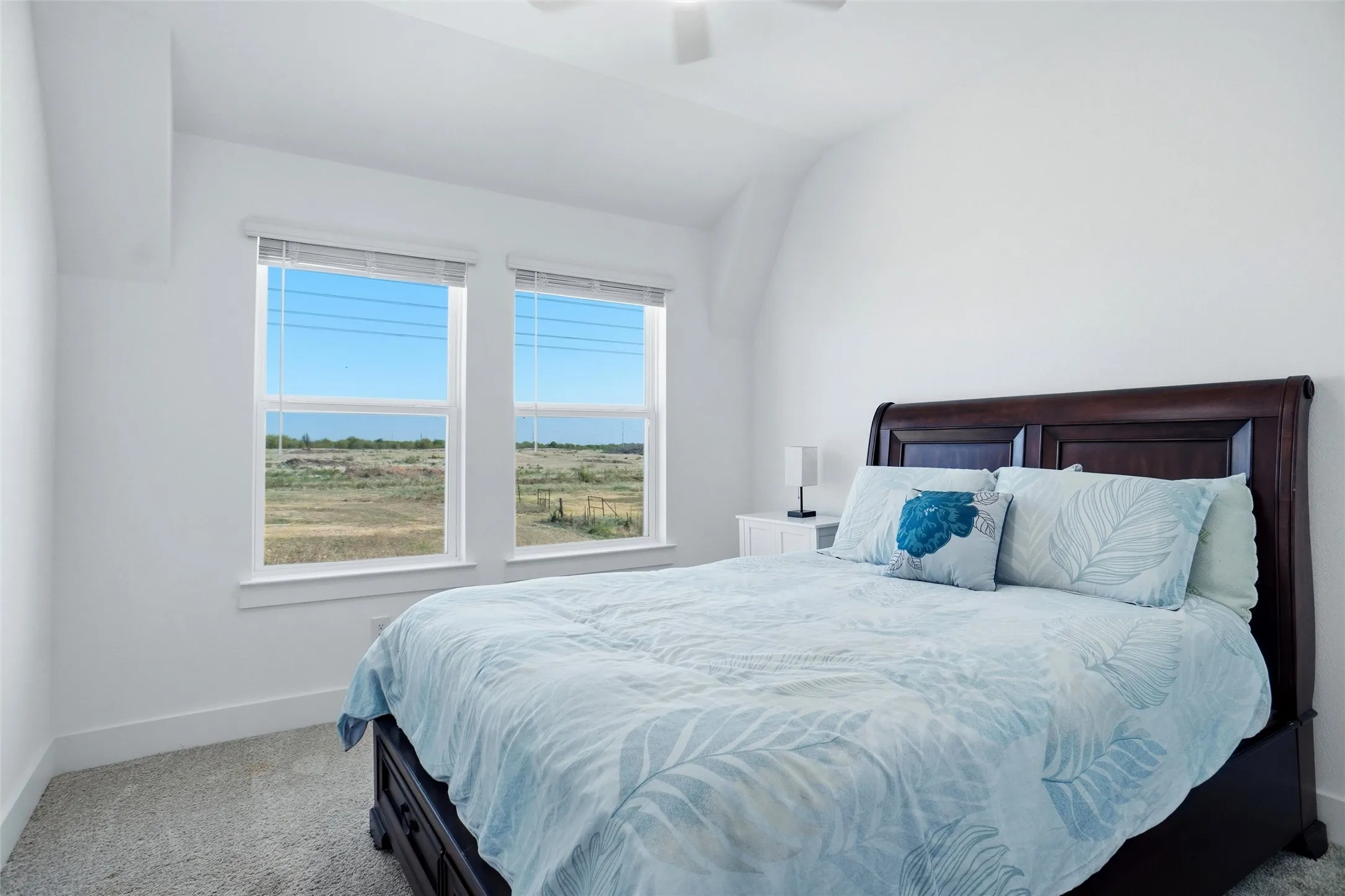 Townhouse For Sale in Tarrant County , 1085 Carnation Drive, Crowley, Texas 76036, 3 Bedroom, 3 Bathroom, 2 Garage spaces, 1,812 Sqft, built in 2024, mls#21359719, Real Estate Agent in Crowley, Homes For Sale in Tarrant county, Homes For Sale in Crowley, Realtor in Crowley Texas, Real Estate Brokerage Independent Realty Texas, Luminita Cordes Realtor