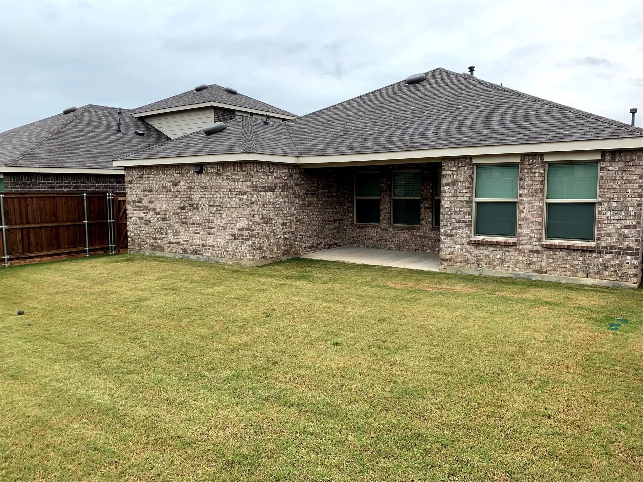 Single Family Residence For Rent in Denton County , 2444 Larimar Drive, Little Elm, Texas 76227, 3 Bedroom, 2 Bathroom, 2 Garage spaces, 1,536 Sqft, built in 2020, Price $2,100, mls#21360472, Real Estate Agent in Little Elm, Homes For Rent in Denton county, Homes For Rent in Little Elm, Realtor in Little Elm Texas, Real Estate Brokerage Independent Realty Texas, Luminita Cordes Realtor