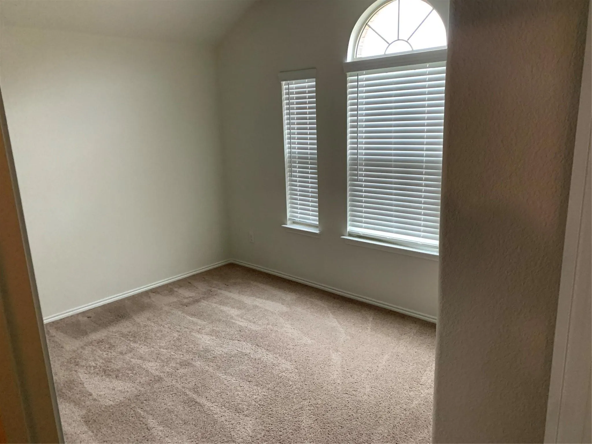 Single Family Residence For Rent in Denton County , 2444 Larimar Drive, Little Elm, Texas 76227, 3 Bedroom, 2 Bathroom, 2 Garage spaces, 1,536 Sqft, built in 2020, Price $2,100, mls#21360472, Real Estate Agent in Little Elm, Homes For Rent in Denton county, Homes For Rent in Little Elm, Realtor in Little Elm Texas, Real Estate Brokerage Independent Realty Texas, Luminita Cordes Realtor