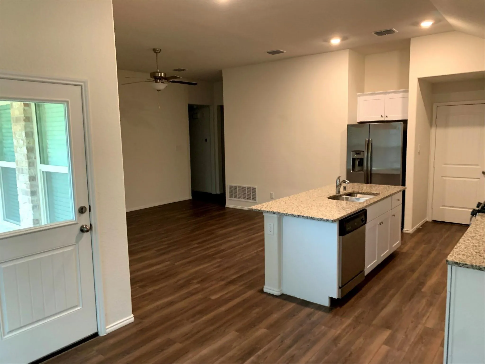 Single Family Residence For Rent in Denton County , 2444 Larimar Drive, Little Elm, Texas 76227, 3 Bedroom, 2 Bathroom, 2 Garage spaces, 1,536 Sqft, built in 2020, Price $2,100, mls#21360472, Real Estate Agent in Little Elm, Homes For Rent in Denton county, Homes For Rent in Little Elm, Realtor in Little Elm Texas, Real Estate Brokerage Independent Realty Texas, Luminita Cordes Realtor