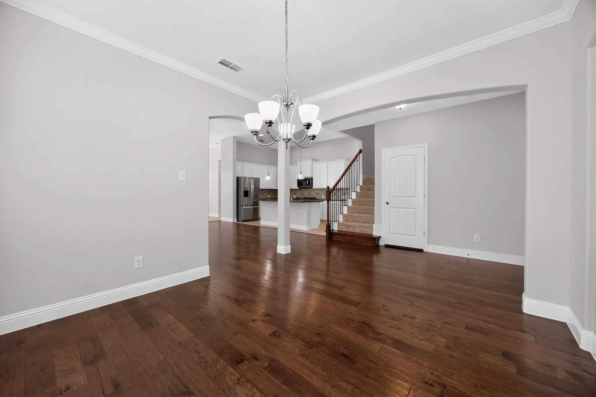 Single Family Residence For Sale in Denton County , 917 Sundrop Drive, Little Elm, Texas 75068, 4 Bedroom, 4 Bathroom, 2 Garage spaces, 3,043 Sqft, built in 2016, mls#21359090, Real Estate Agent in Little Elm, Homes For Sale in Denton county, Homes For Sale in Little Elm, Realtor in Little Elm Texas, Real Estate Brokerage Independent Realty Texas, Luminita Cordes Realtor