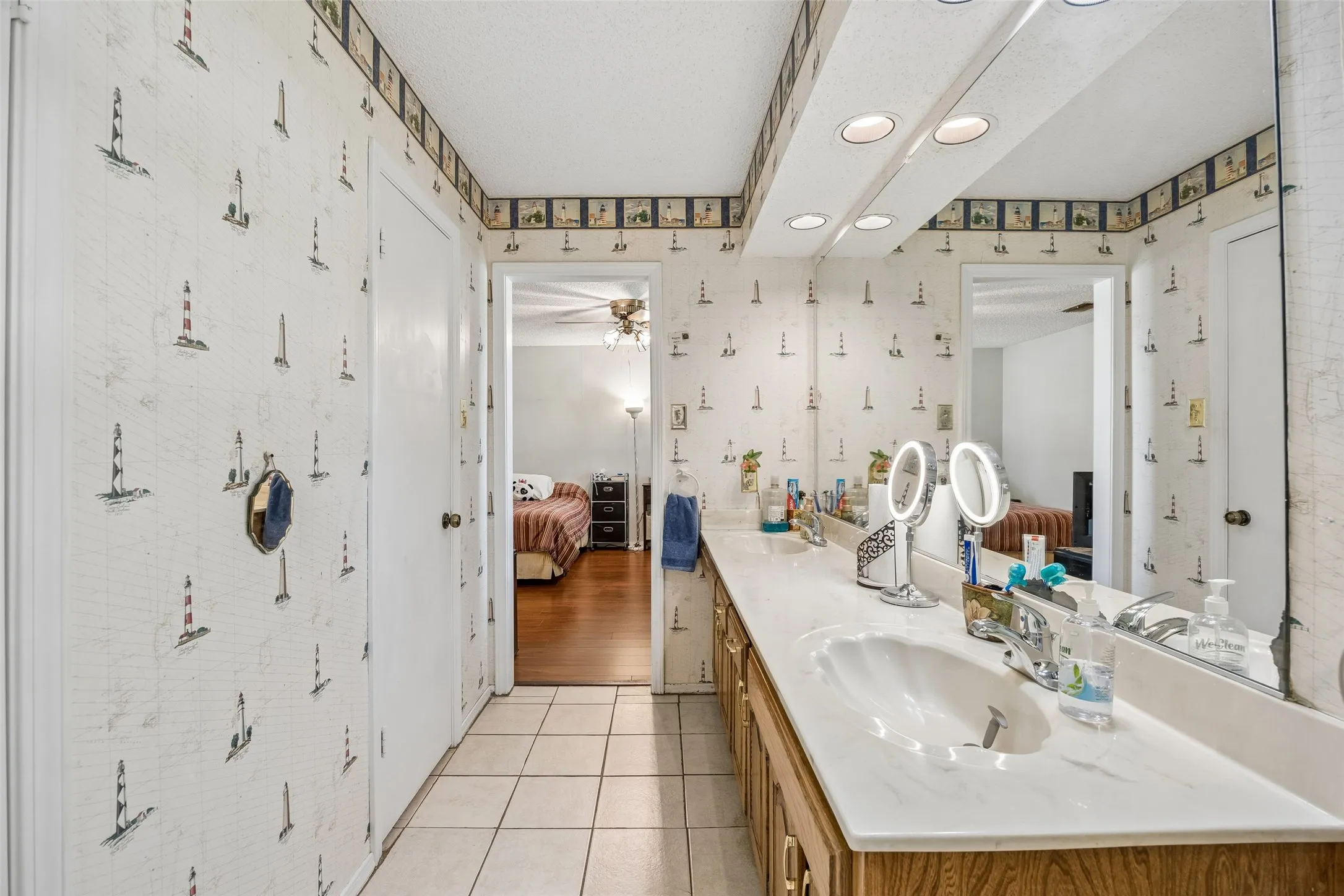 Single Family Residence For Sale in Dallas County , 3246 Wichita Drive, Mesquite, Texas 75149, 4 Bedroom, 2 Bathroom, Garage spaces, 2,112 Sqft, built in 1981, mls#21358611, Real Estate Agent in Mesquite, Homes For Sale in Dallas county, Homes For Sale in Mesquite, Realtor in Mesquite Texas, Real Estate Brokerage Independent Realty Texas, Luminita Cordes Realtor