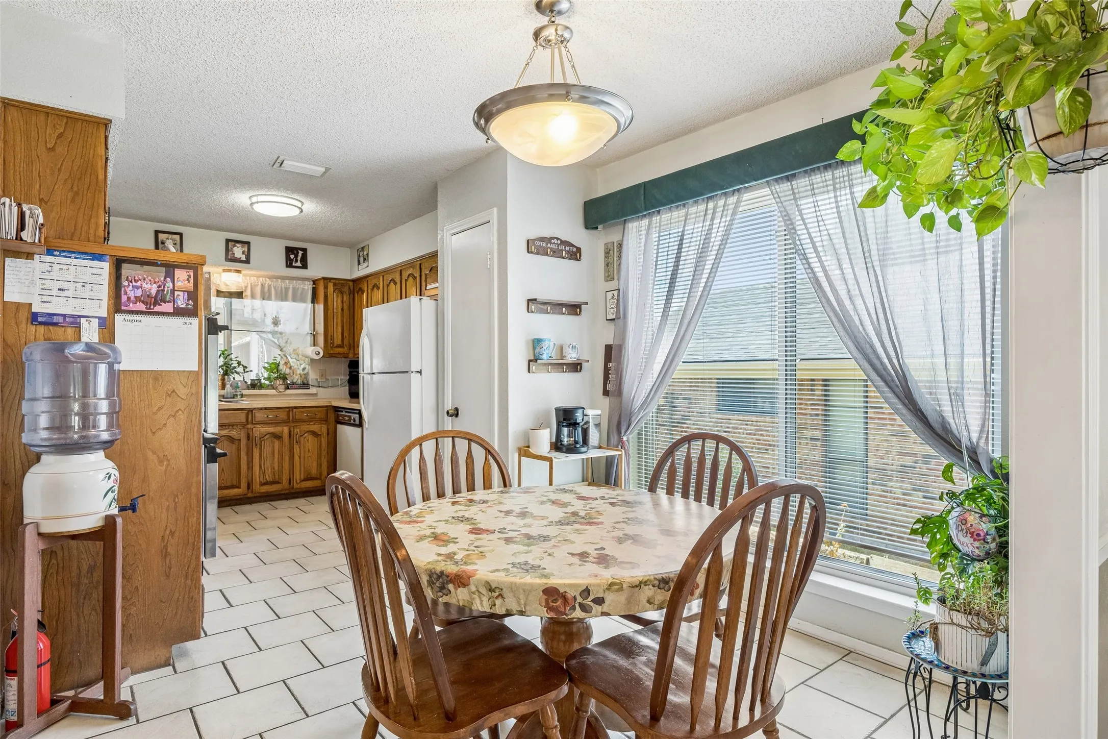 Single Family Residence For Sale in Dallas County , 3246 Wichita Drive, Mesquite, Texas 75149, 4 Bedroom, 2 Bathroom, Garage spaces, 2,112 Sqft, built in 1981, mls#21358611, Real Estate Agent in Mesquite, Homes For Sale in Dallas county, Homes For Sale in Mesquite, Realtor in Mesquite Texas, Real Estate Brokerage Independent Realty Texas, Luminita Cordes Realtor