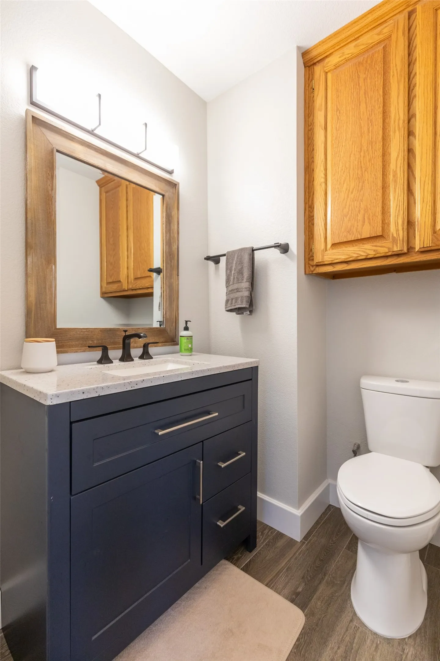 Single Family Residence For Sale in Taylor County , 125 County Road 694, Buffalo Gap, Texas 79508, 3 Bedroom, 3 Bathroom, 2 Garage spaces, 2,170 Sqft, built in 1998, mls#21357324, Real Estate Agent in Buffalo Gap, Homes For Sale in Taylor county, Homes For Sale in Buffalo Gap, Realtor in Buffalo Gap Texas, Real Estate Brokerage Independent Realty Texas, Luminita Cordes Realtor