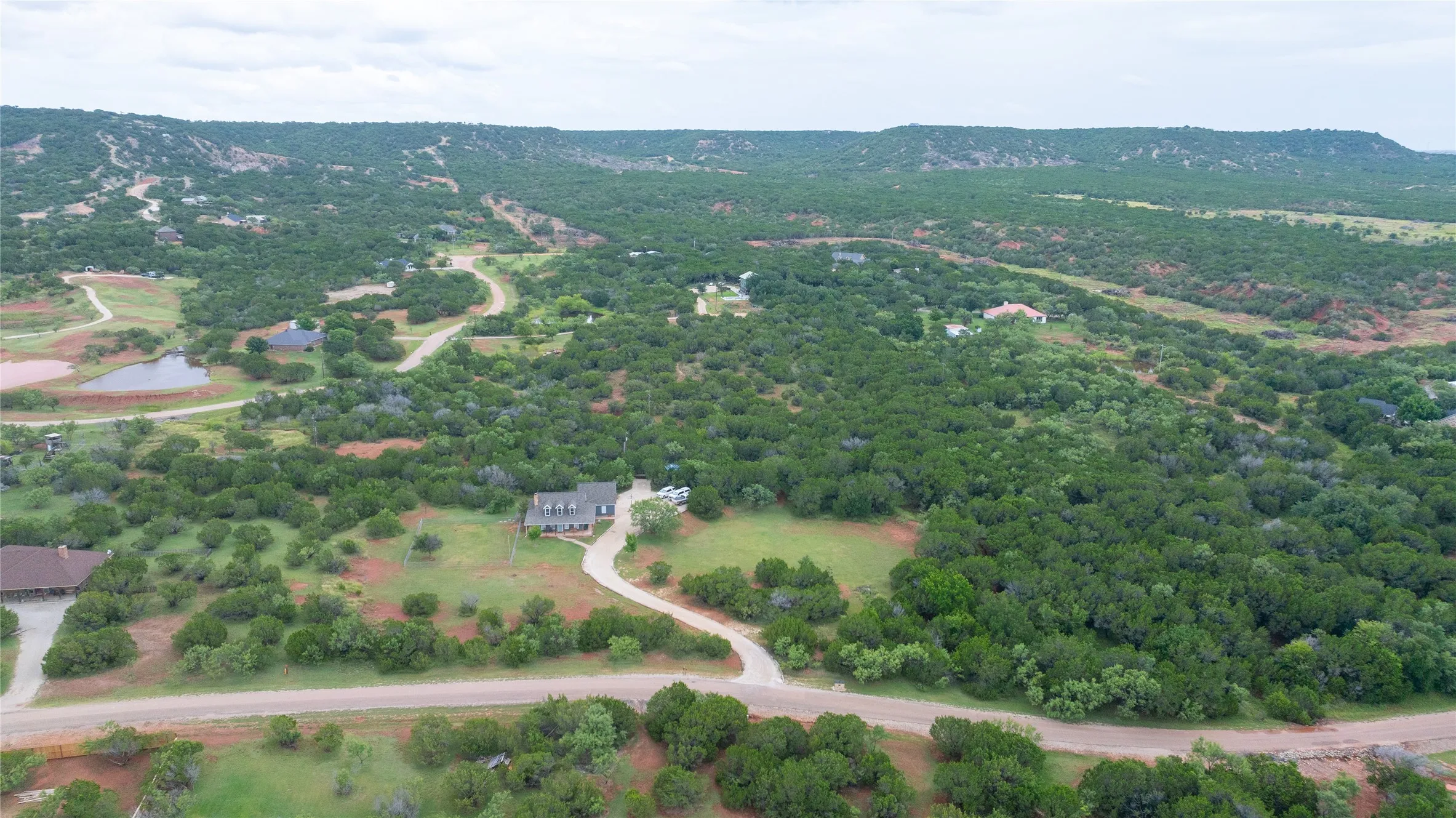 Single Family Residence For Sale in Taylor County , 125 County Road 694, Buffalo Gap, Texas 79508, 3 Bedroom, 3 Bathroom, 2 Garage spaces, 2,170 Sqft, built in 1998, mls#21357324, Real Estate Agent in Buffalo Gap, Homes For Sale in Taylor county, Homes For Sale in Buffalo Gap, Realtor in Buffalo Gap Texas, Real Estate Brokerage Independent Realty Texas, Luminita Cordes Realtor