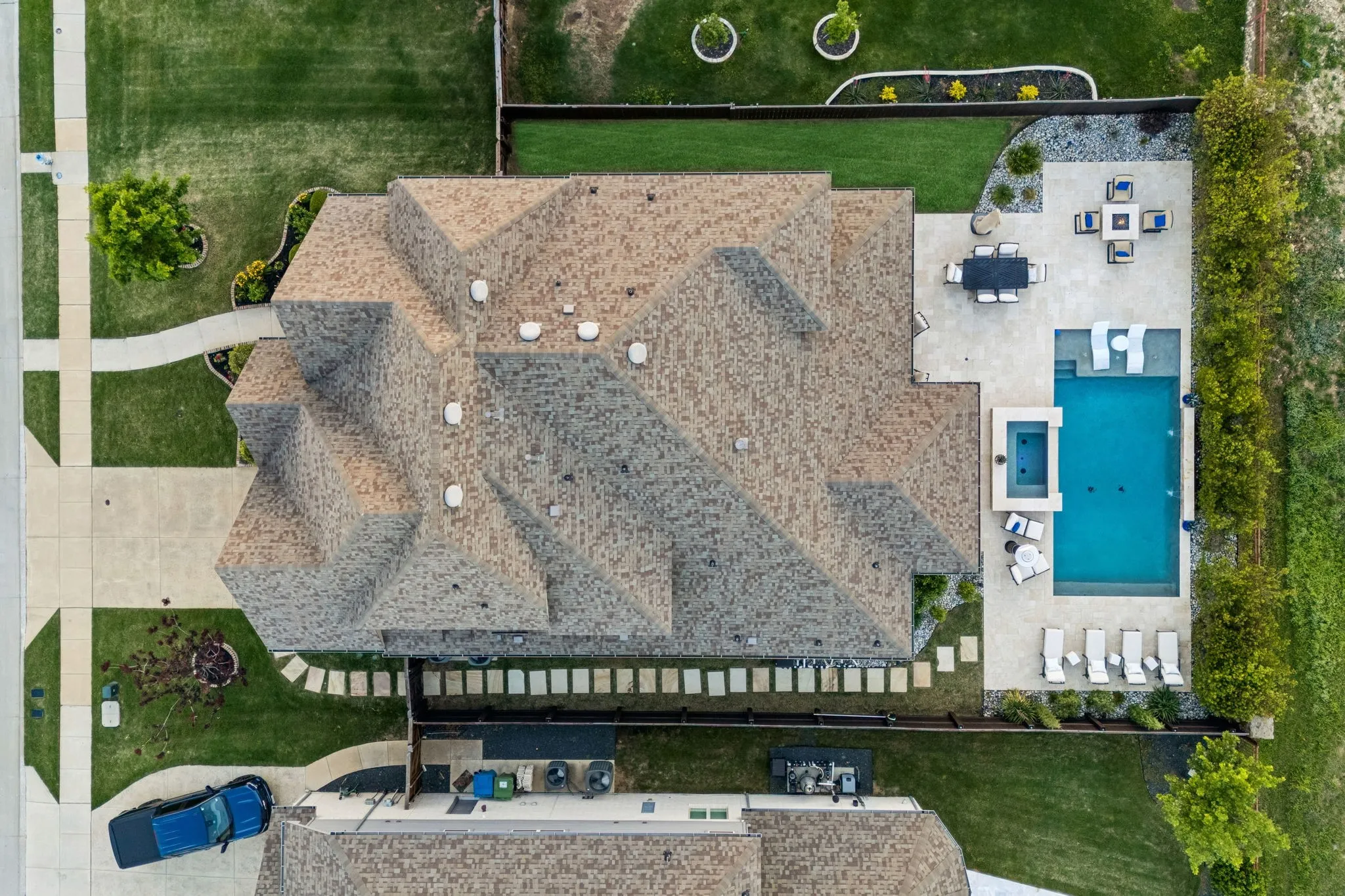 Large Lot Boasts No Rear Neighbors With Greenbelt Easement