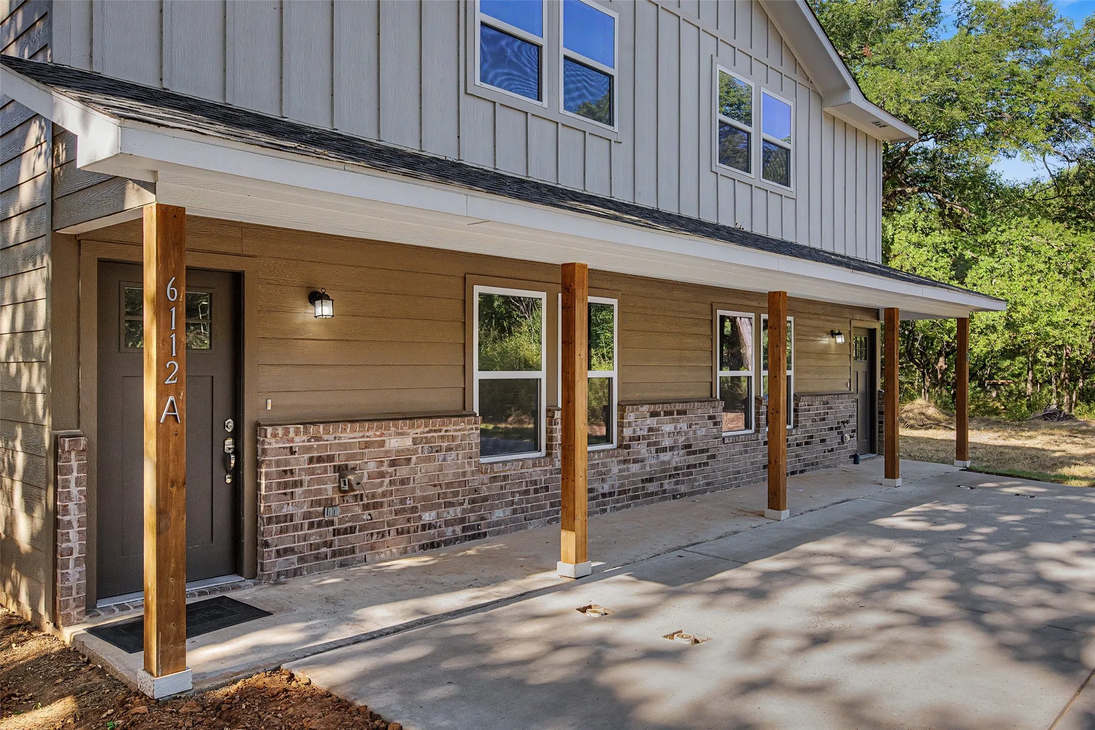 Duplex For Sale in Tarrant County , 6112 Mccullar Street, Haltom City, Texas 76117, 6 Bedroom, 6 Bathroom, Garage spaces, 0 Sqft, built in 2024, mls#21357387, Real Estate Agent in Haltom City, Homes For Sale in Tarrant county, Homes For Sale in Haltom City, Realtor in Haltom City Texas, Real Estate Brokerage Independent Realty Texas, Luminita Cordes Realtor