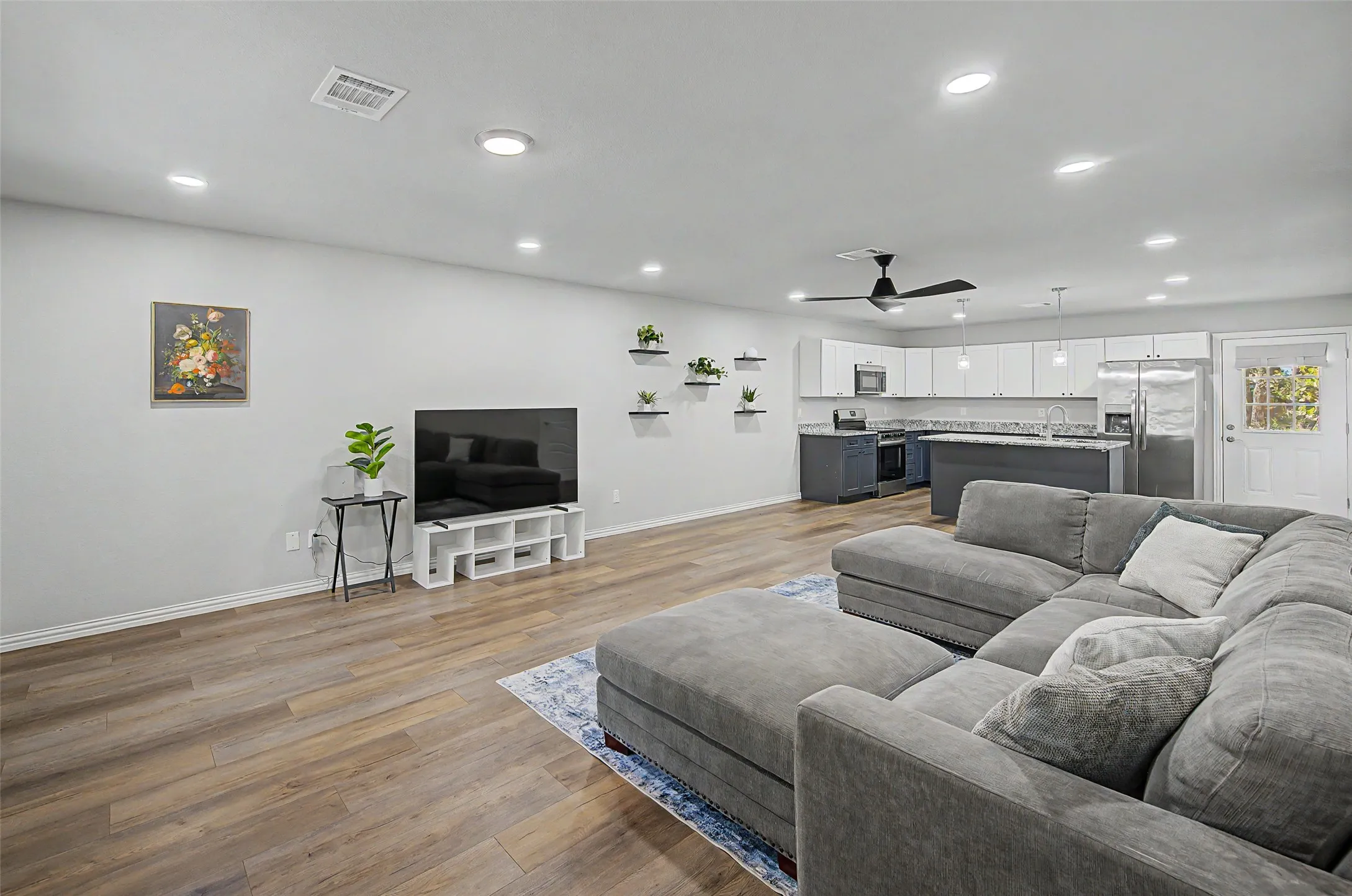 Duplex For Sale in Tarrant County , 6112 Mccullar Street, Haltom City, Texas 76117, 6 Bedroom, 6 Bathroom, Garage spaces, 0 Sqft, built in 2024, mls#21357387, Real Estate Agent in Haltom City, Homes For Sale in Tarrant county, Homes For Sale in Haltom City, Realtor in Haltom City Texas, Real Estate Brokerage Independent Realty Texas, Luminita Cordes Realtor