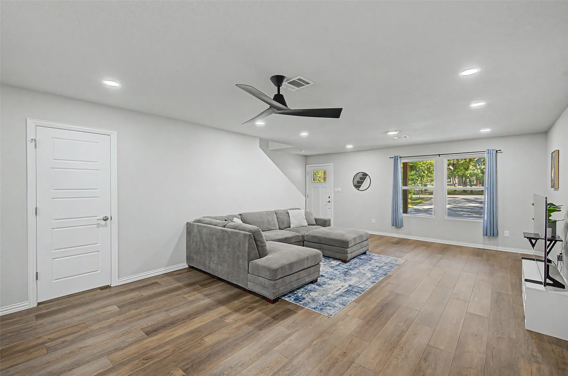 Duplex For Sale in Tarrant County , 6112 Mccullar Street, Haltom City, Texas 76117, 6 Bedroom, 6 Bathroom, Garage spaces, 0 Sqft, built in 2024, mls#21357387, Real Estate Agent in Haltom City, Homes For Sale in Tarrant county, Homes For Sale in Haltom City, Realtor in Haltom City Texas, Real Estate Brokerage Independent Realty Texas, Luminita Cordes Realtor