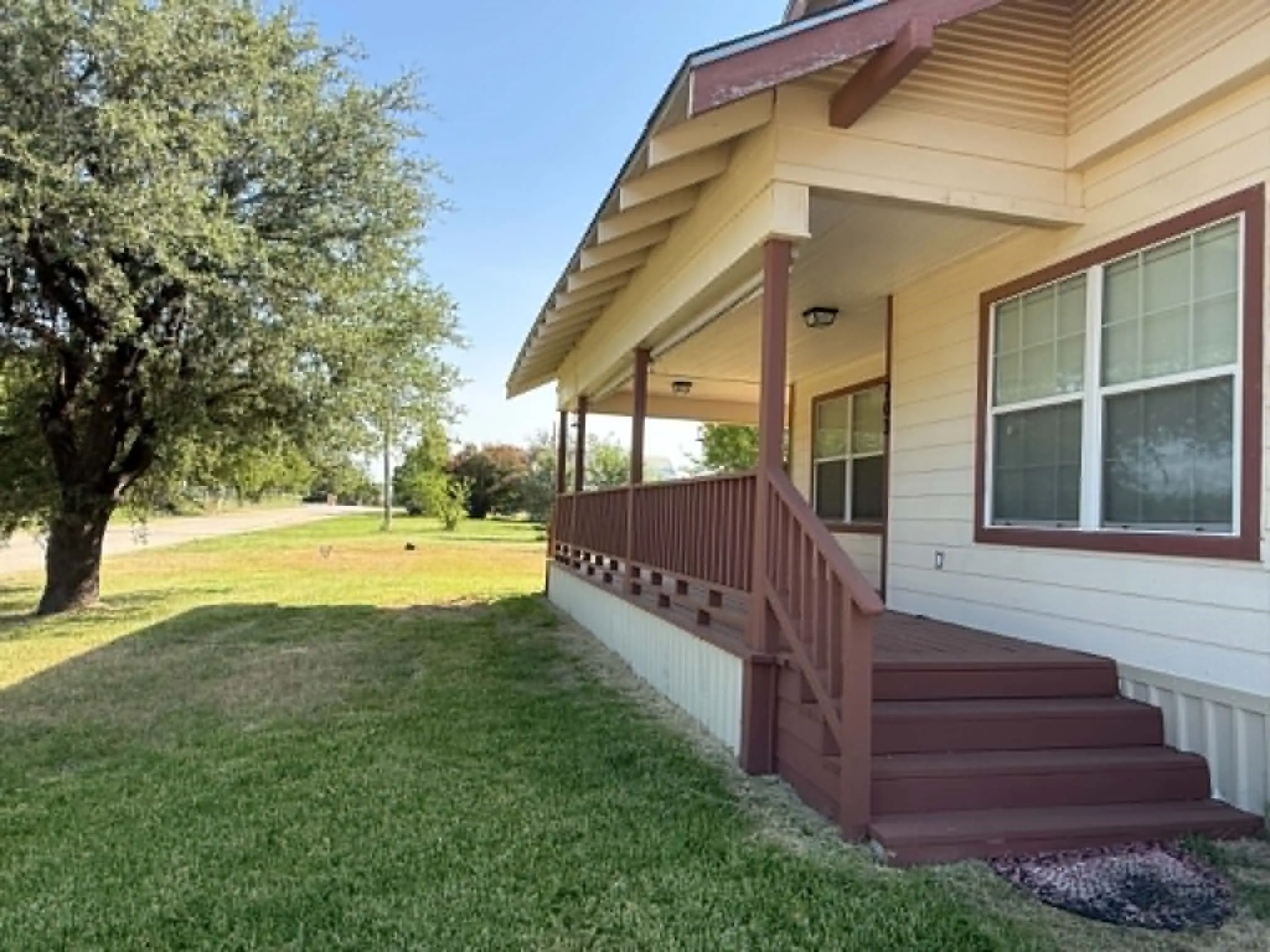 Single Family Residence For Sale in Comanche County , 203 Avenue C, Gustine, Texas 76455, 2 Bedroom, 1 Bathroom, Garage spaces, 1,106 Sqft, built in 1945, mls#21360494, Real Estate Agent in Gustine, Homes For Sale in Comanche county, Homes For Sale in Gustine, Realtor in Gustine Texas, Real Estate Brokerage Independent Realty Texas, Luminita Cordes Realtor