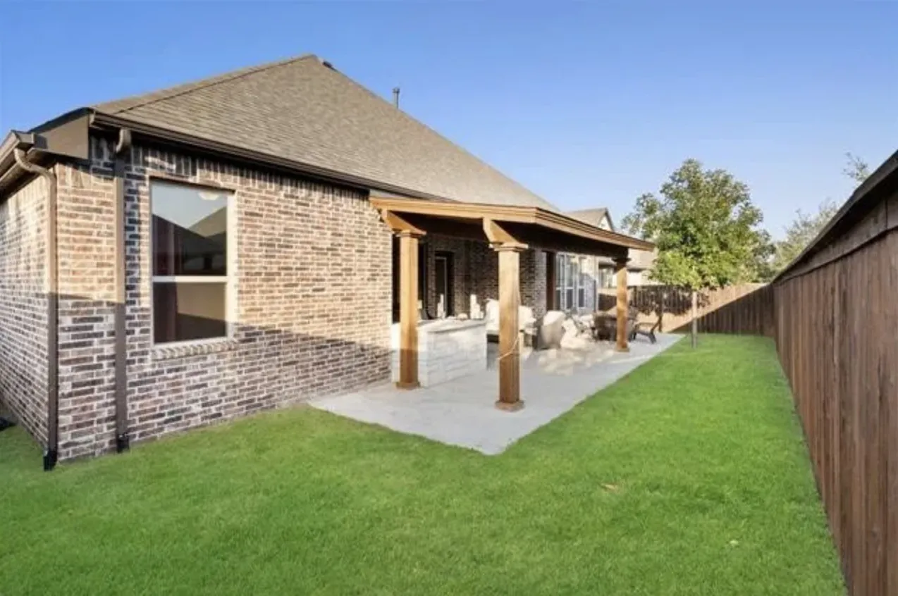 Single Family Residence For Rent in Collin County , 1005 Benbrook Trail, Mc Kinney, Texas 75071, 4 Bedroom, 4 Bathroom, 2 Garage spaces, 3,126 Sqft, built in 2016, mls#21360493, Real Estate Agent in Mc Kinney, Homes For Rent in Collin county, Homes For Rent in Mc Kinney, Realtor in Mc Kinney Texas, Real Estate Brokerage Independent Realty Texas, Luminita Cordes Realtor