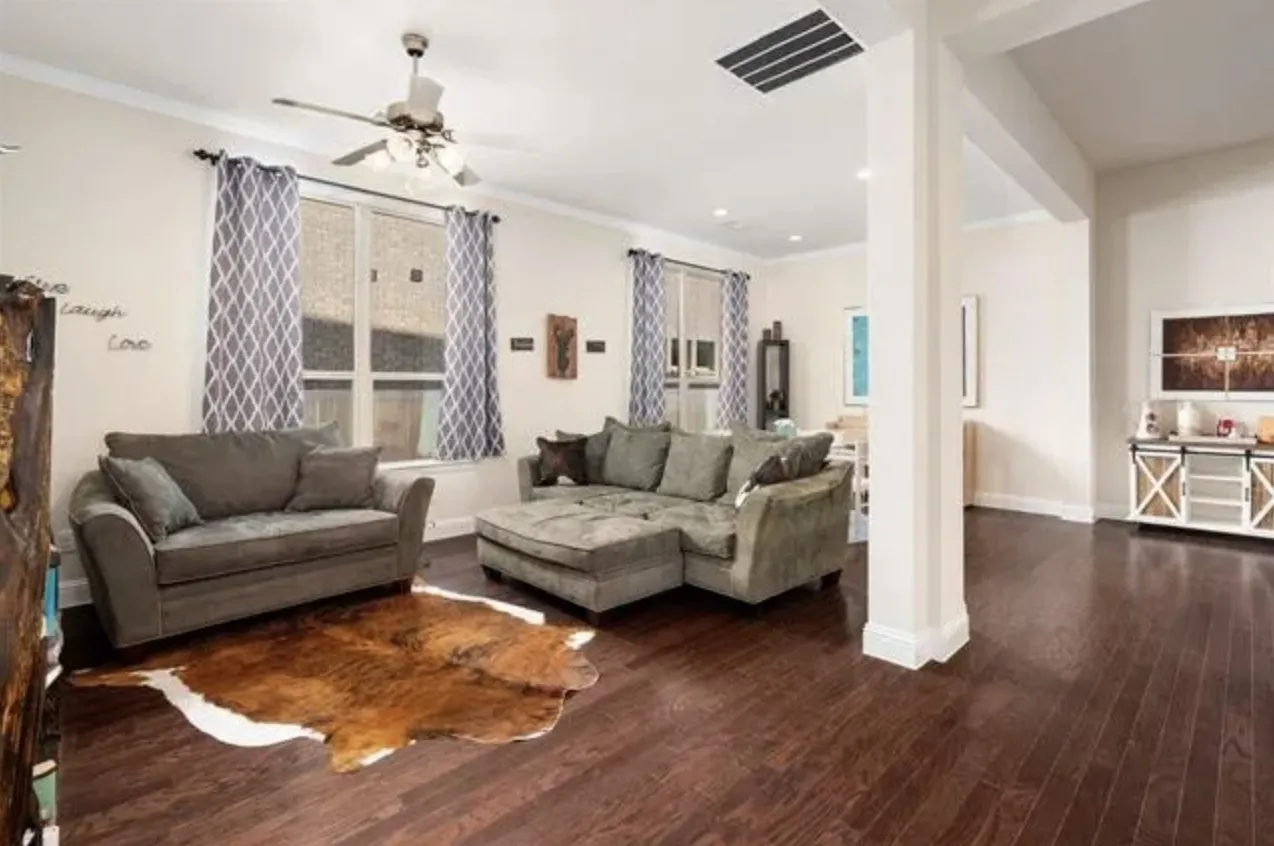 Single Family Residence For Rent in Collin County , 1005 Benbrook Trail, Mc Kinney, Texas 75071, 4 Bedroom, 4 Bathroom, 2 Garage spaces, 3,126 Sqft, built in 2016, mls#21360493, Real Estate Agent in Mc Kinney, Homes For Rent in Collin county, Homes For Rent in Mc Kinney, Realtor in Mc Kinney Texas, Real Estate Brokerage Independent Realty Texas, Luminita Cordes Realtor