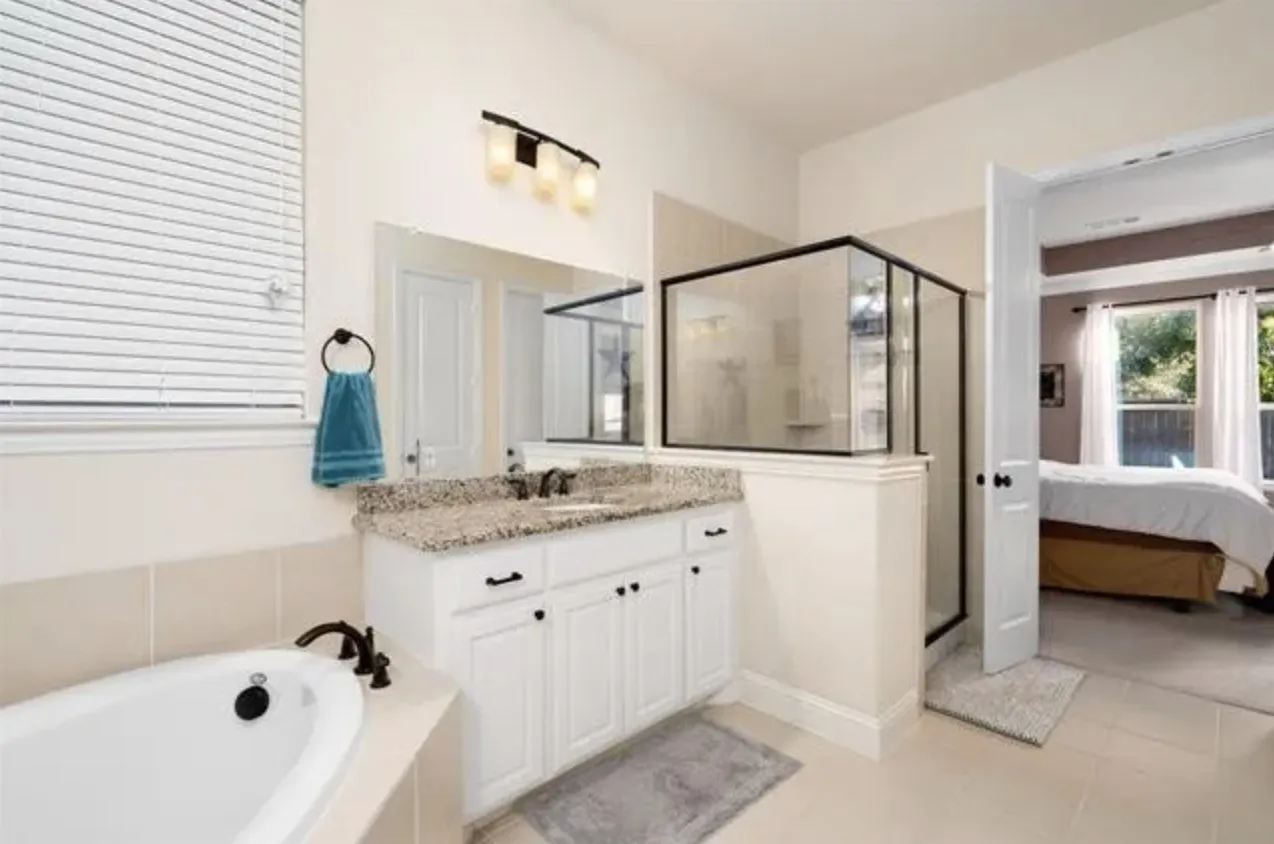 Single Family Residence For Rent in Collin County , 1005 Benbrook Trail, Mc Kinney, Texas 75071, 4 Bedroom, 4 Bathroom, 2 Garage spaces, 3,126 Sqft, built in 2016, mls#21360493, Real Estate Agent in Mc Kinney, Homes For Rent in Collin county, Homes For Rent in Mc Kinney, Realtor in Mc Kinney Texas, Real Estate Brokerage Independent Realty Texas, Luminita Cordes Realtor