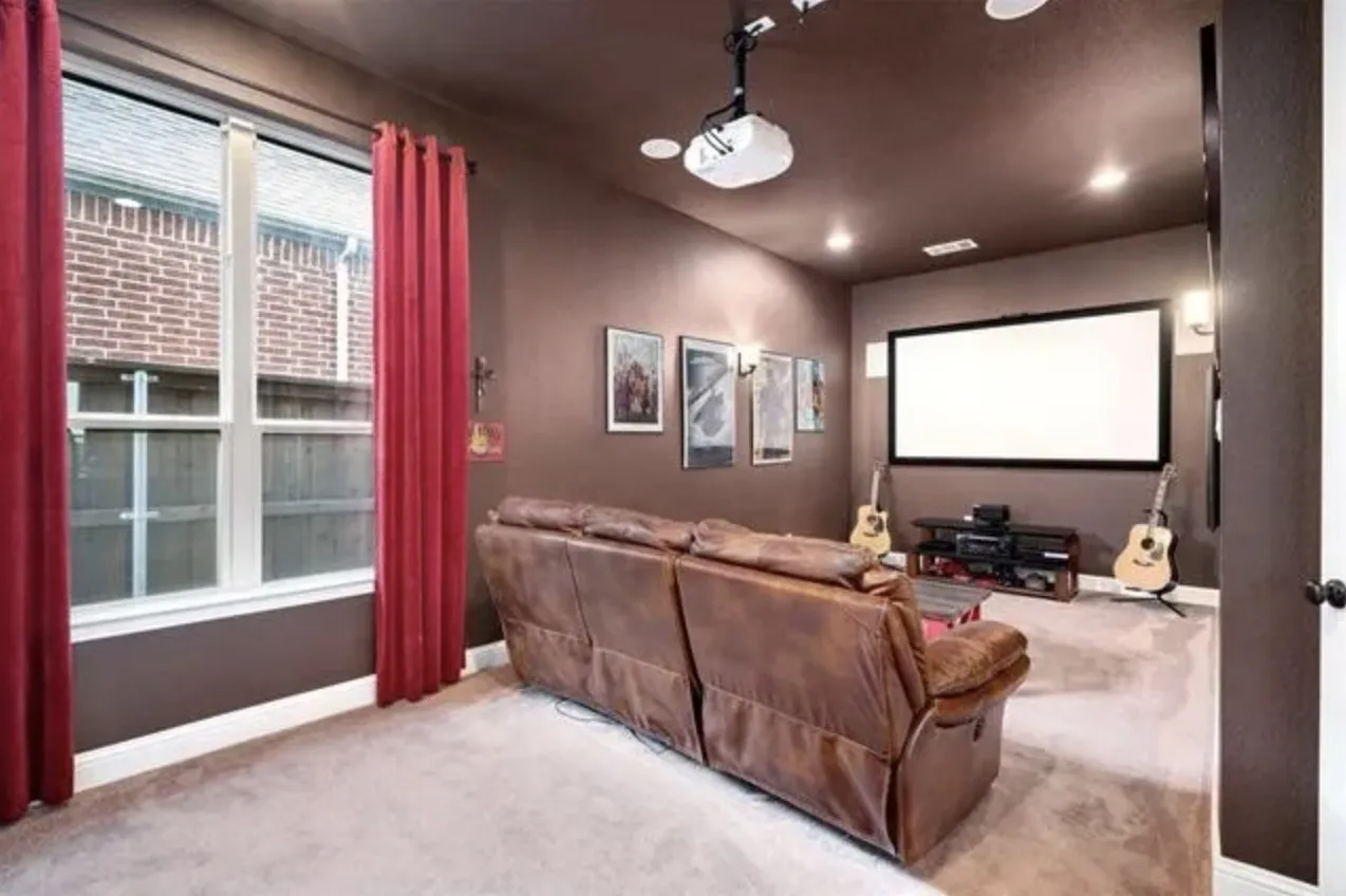 Single Family Residence For Rent in Collin County , 1005 Benbrook Trail, Mc Kinney, Texas 75071, 4 Bedroom, 4 Bathroom, 2 Garage spaces, 3,126 Sqft, built in 2016, mls#21360493, Real Estate Agent in Mc Kinney, Homes For Rent in Collin county, Homes For Rent in Mc Kinney, Realtor in Mc Kinney Texas, Real Estate Brokerage Independent Realty Texas, Luminita Cordes Realtor