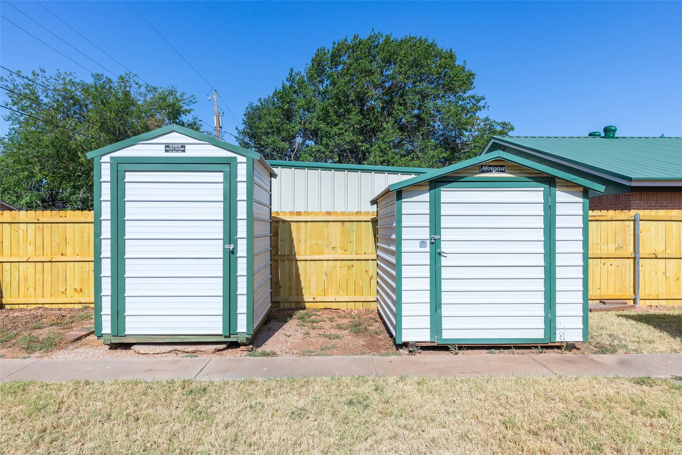 Single Family Residence For Sale in Taylor County , 5309 Llano Street, Abilene, Texas 79605, 3 Bedroom, 2 Bathroom, 2 Garage spaces, 1,754 Sqft, built in 1972, mls#21357205, Real Estate Agent in Abilene, Homes For Sale in Taylor county, Homes For Sale in Abilene, Realtor in Abilene Texas, Real Estate Brokerage Independent Realty Texas, Luminita Cordes Realtor