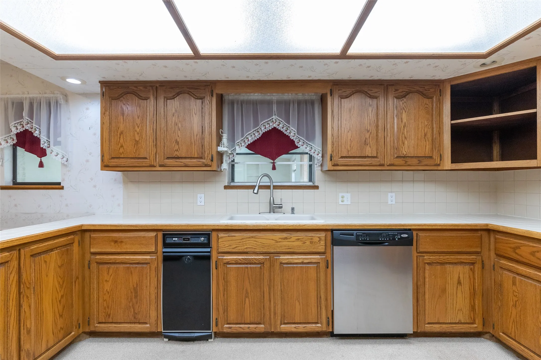 Single Family Residence For Sale in Taylor County , 5309 Llano Street, Abilene, Texas 79605, 3 Bedroom, 2 Bathroom, 2 Garage spaces, 1,754 Sqft, built in 1972, mls#21357205, Real Estate Agent in Abilene, Homes For Sale in Taylor county, Homes For Sale in Abilene, Realtor in Abilene Texas, Real Estate Brokerage Independent Realty Texas, Luminita Cordes Realtor