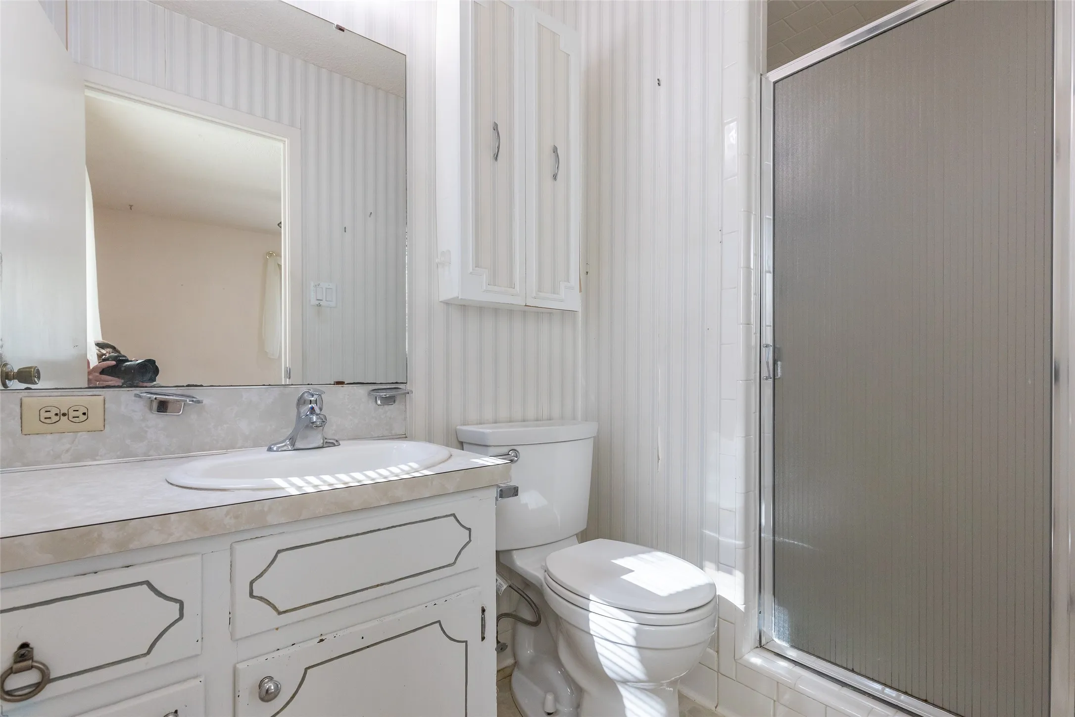 Single Family Residence For Sale in Taylor County , 5309 Llano Street, Abilene, Texas 79605, 3 Bedroom, 2 Bathroom, 2 Garage spaces, 1,754 Sqft, built in 1972, mls#21357205, Real Estate Agent in Abilene, Homes For Sale in Taylor county, Homes For Sale in Abilene, Realtor in Abilene Texas, Real Estate Brokerage Independent Realty Texas, Luminita Cordes Realtor