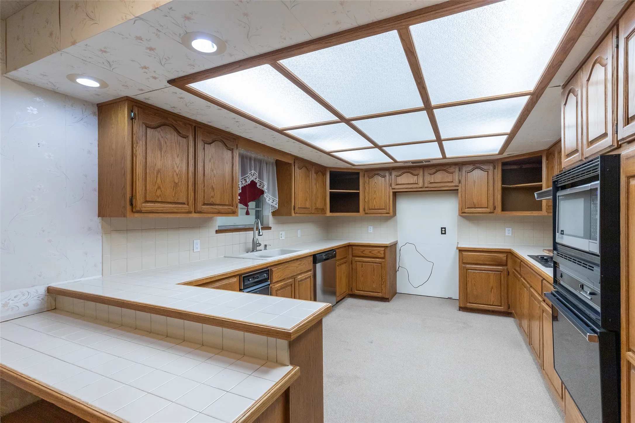 Single Family Residence For Sale in Taylor County , 5309 Llano Street, Abilene, Texas 79605, 3 Bedroom, 2 Bathroom, 2 Garage spaces, 1,754 Sqft, built in 1972, mls#21357205, Real Estate Agent in Abilene, Homes For Sale in Taylor county, Homes For Sale in Abilene, Realtor in Abilene Texas, Real Estate Brokerage Independent Realty Texas, Luminita Cordes Realtor