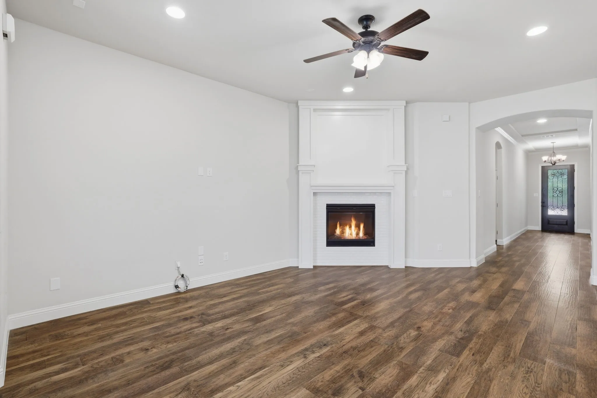 Single Family Residence For Rent in Collin County , 3523 Charleston Drive, Melissa, Texas 75454, 4 Bedroom, 3 Bathroom, 2 Garage spaces, 2,310 Sqft, built in 2017, mls#21360487, Real Estate Agent in Melissa, Homes For Rent in Collin county, Homes For Rent in Melissa, Realtor in Melissa Texas, Real Estate Brokerage Independent Realty Texas, Luminita Cordes Realtor