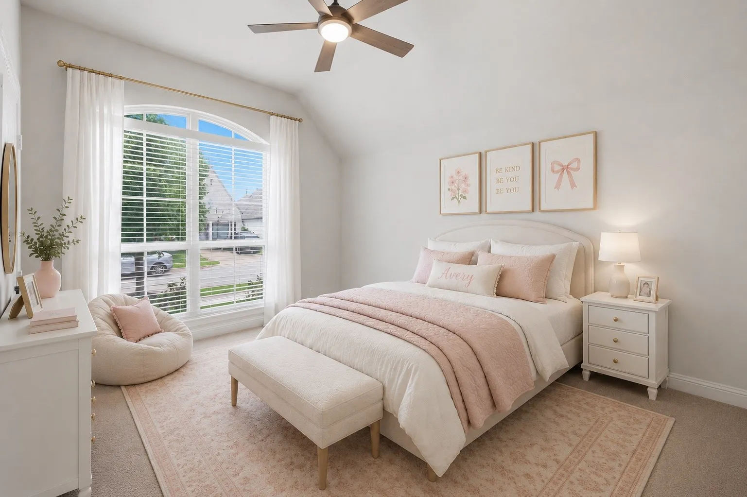 Single Family Residence For Rent in Collin County , 3523 Charleston Drive, Melissa, Texas 75454, 4 Bedroom, 3 Bathroom, 2 Garage spaces, 2,310 Sqft, built in 2017, mls#21360487, Real Estate Agent in Melissa, Homes For Rent in Collin county, Homes For Rent in Melissa, Realtor in Melissa Texas, Real Estate Brokerage Independent Realty Texas, Luminita Cordes Realtor