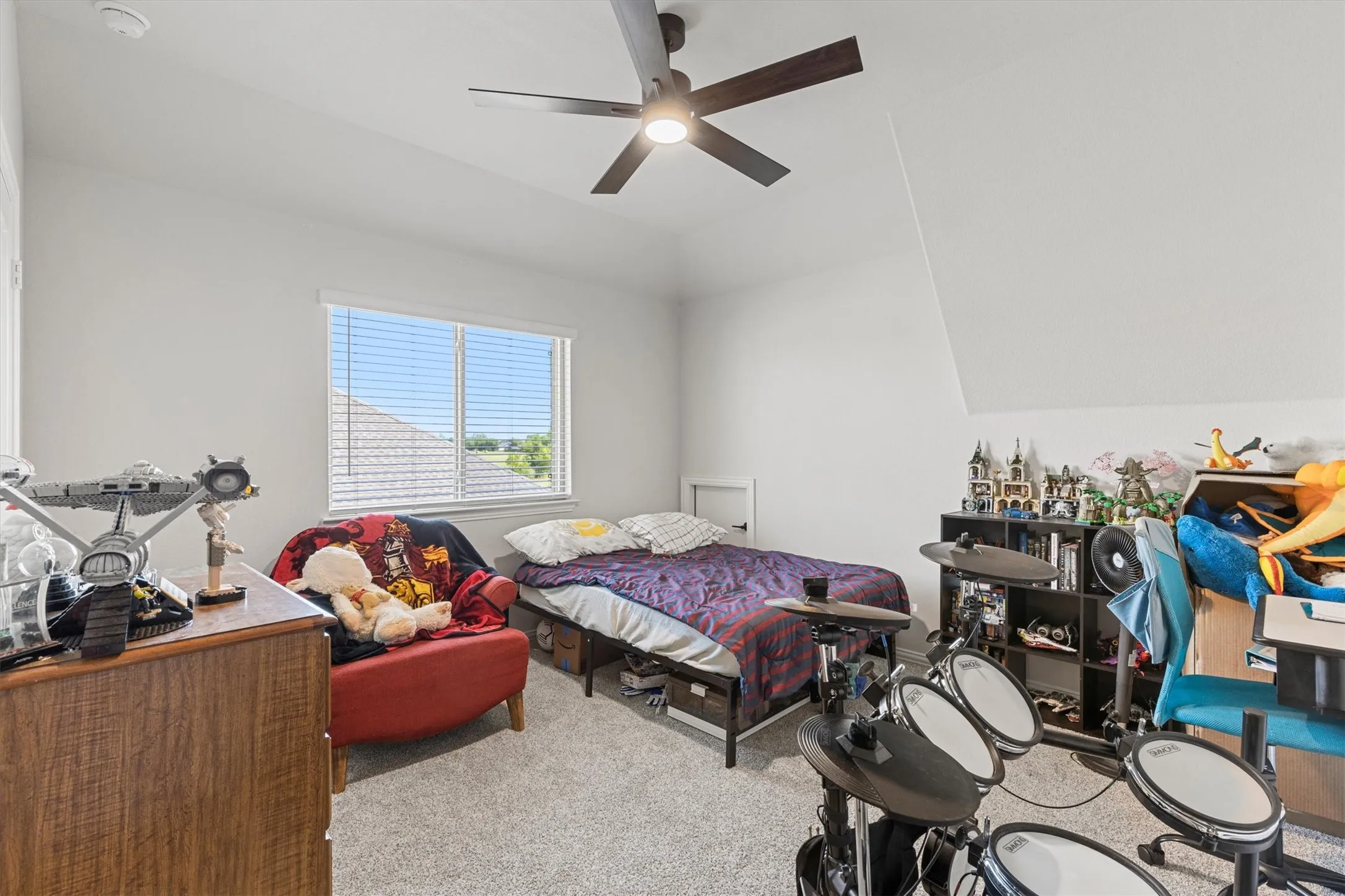 Single Family Residence For Sale in Collin County , 805 Willowbanks Drive, Nevada, Texas 75173, 5 Bedroom, 4 Bathroom, 3 Garage spaces, 3,572 Sqft, built in 2025, mls#21360482, Real Estate Agent in Nevada, Homes For Sale in Collin county, Homes For Sale in Nevada, Realtor in Nevada Texas, Real Estate Brokerage Independent Realty Texas, Luminita Cordes Realtor