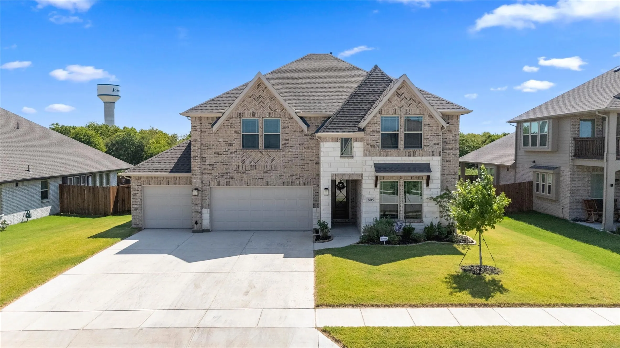 Single Family Residence For Sale in Collin County , 805 Willowbanks Drive, Nevada, Texas 75173, 5 Bedroom, 4 Bathroom, 3 Garage spaces, 3,572 Sqft, built in 2025, mls#21360482, Real Estate Agent in Nevada, Homes For Sale in Collin county, Homes For Sale in Nevada, Realtor in Nevada Texas, Real Estate Brokerage Independent Realty Texas, Luminita Cordes Realtor