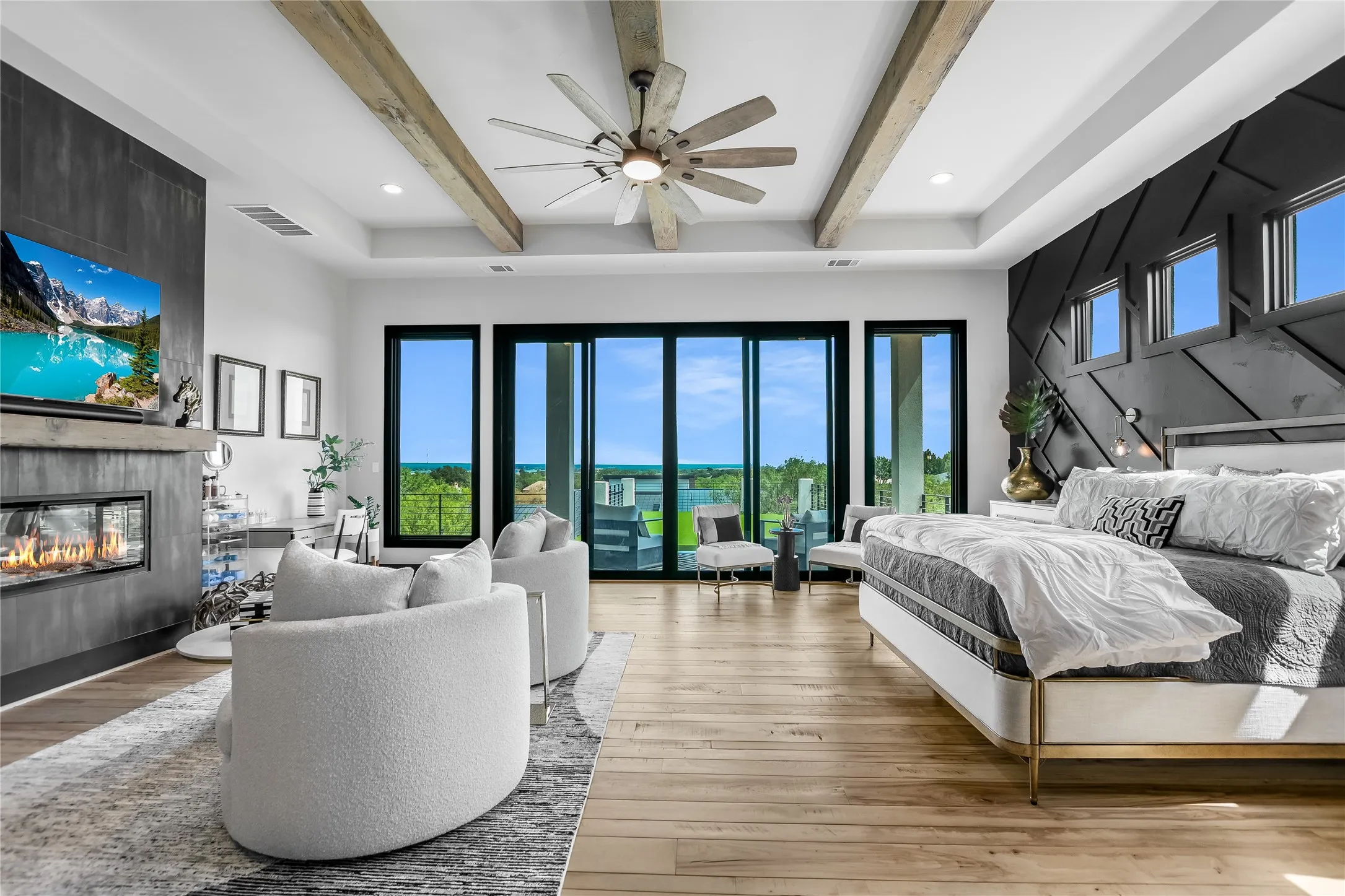 Single Family Residence For Sale in Llano County , 101 Shadow Mtn, Horseshoe Bay, Texas 78657, 5 Bedroom, 6 Bathroom, 3 Garage spaces, 6,988 Sqft, built in 2024, Price $3,295,000, mls#21347845, Real Estate Agent in Horseshoe Bay, Homes For Sale in Llano county, Homes For Sale in Horseshoe Bay, Realtor in Horseshoe Bay Texas, Real Estate Brokerage Independent Realty Texas, Luminita Cordes Realtor