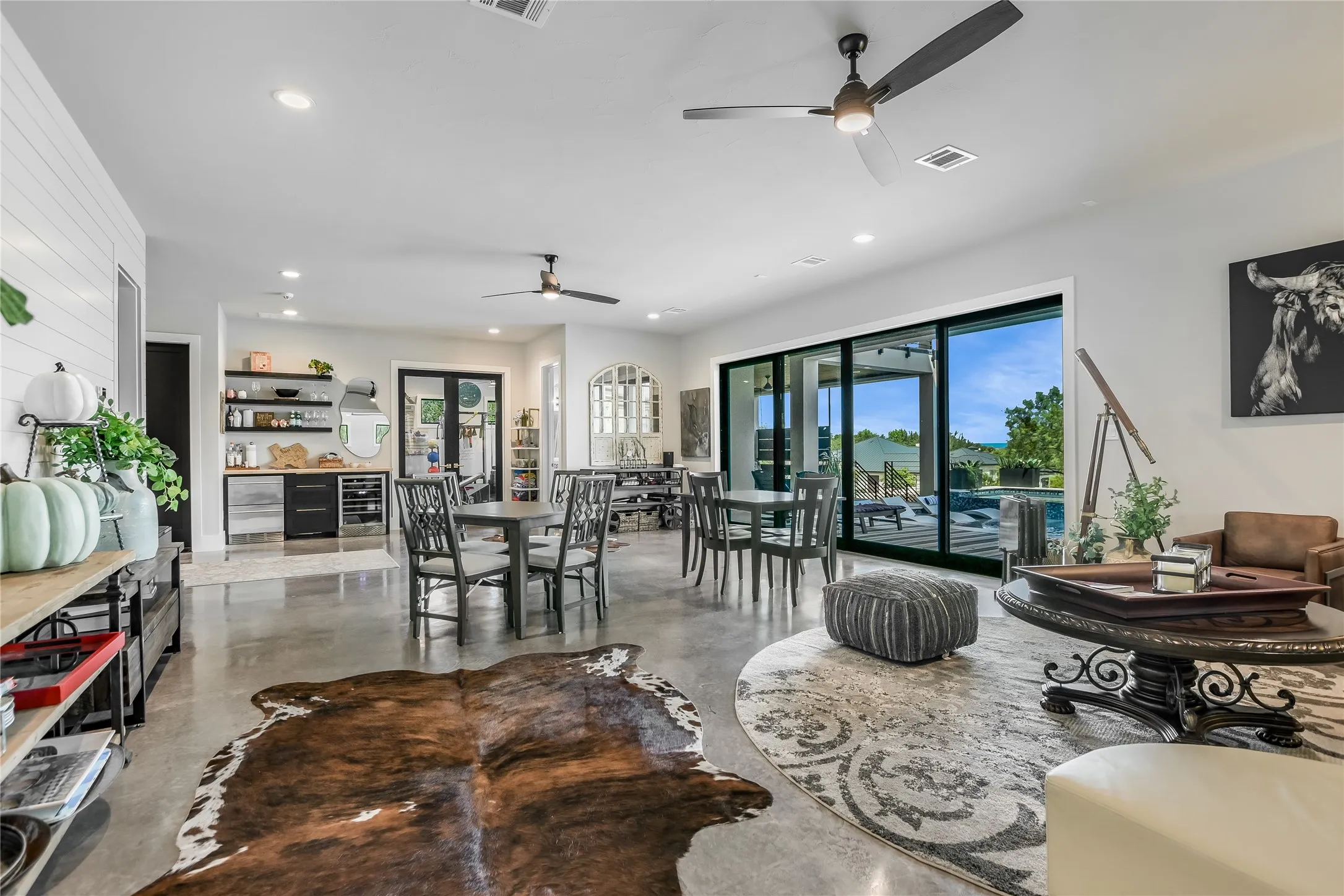 Single Family Residence For Sale in Llano County , 101 Shadow Mtn, Horseshoe Bay, Texas 78657, 5 Bedroom, 6 Bathroom, 3 Garage spaces, 6,988 Sqft, built in 2024, Price $3,295,000, mls#21347845, Real Estate Agent in Horseshoe Bay, Homes For Sale in Llano county, Homes For Sale in Horseshoe Bay, Realtor in Horseshoe Bay Texas, Real Estate Brokerage Independent Realty Texas, Luminita Cordes Realtor