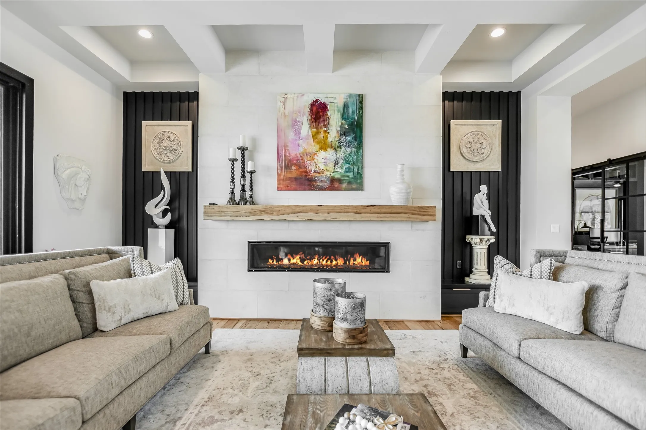 Single Family Residence For Sale in Llano County , 101 Shadow Mtn, Horseshoe Bay, Texas 78657, 5 Bedroom, 6 Bathroom, 3 Garage spaces, 6,988 Sqft, built in 2024, Price $3,295,000, mls#21347845, Real Estate Agent in Horseshoe Bay, Homes For Sale in Llano county, Homes For Sale in Horseshoe Bay, Realtor in Horseshoe Bay Texas, Real Estate Brokerage Independent Realty Texas, Luminita Cordes Realtor