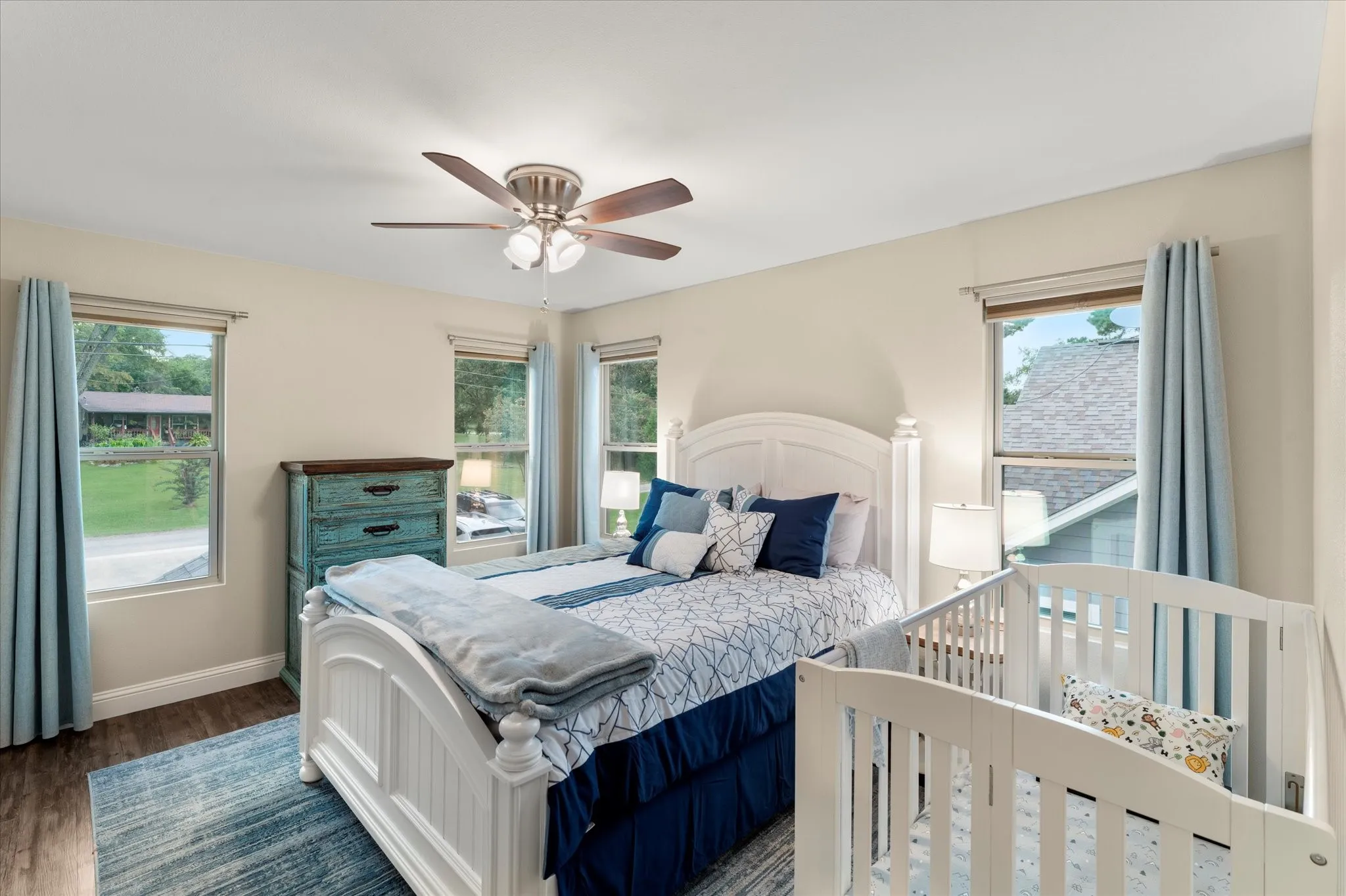 Single Family Residence For Sale in Henderson County , 13700 Park Harbor Drive, Eustace, Texas 75124, 4 Bedroom, 4 Bathroom, 2 Garage spaces, 2,616 Sqft, built in 2014, mls#21360530, Real Estate Agent in Eustace, Homes For Sale in Henderson county, Homes For Sale in Eustace, Realtor in Eustace Texas, Real Estate Brokerage Independent Realty Texas, Luminita Cordes Realtor