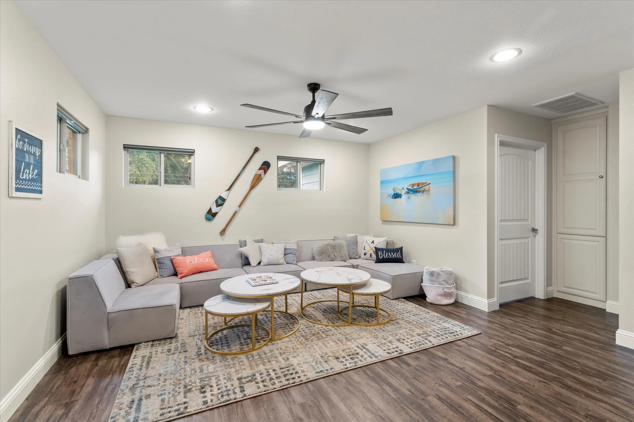 Single Family Residence For Sale in Henderson County , 13700 Park Harbor Drive, Eustace, Texas 75124, 4 Bedroom, 4 Bathroom, 2 Garage spaces, 2,616 Sqft, built in 2014, mls#21360530, Real Estate Agent in Eustace, Homes For Sale in Henderson county, Homes For Sale in Eustace, Realtor in Eustace Texas, Real Estate Brokerage Independent Realty Texas, Luminita Cordes Realtor